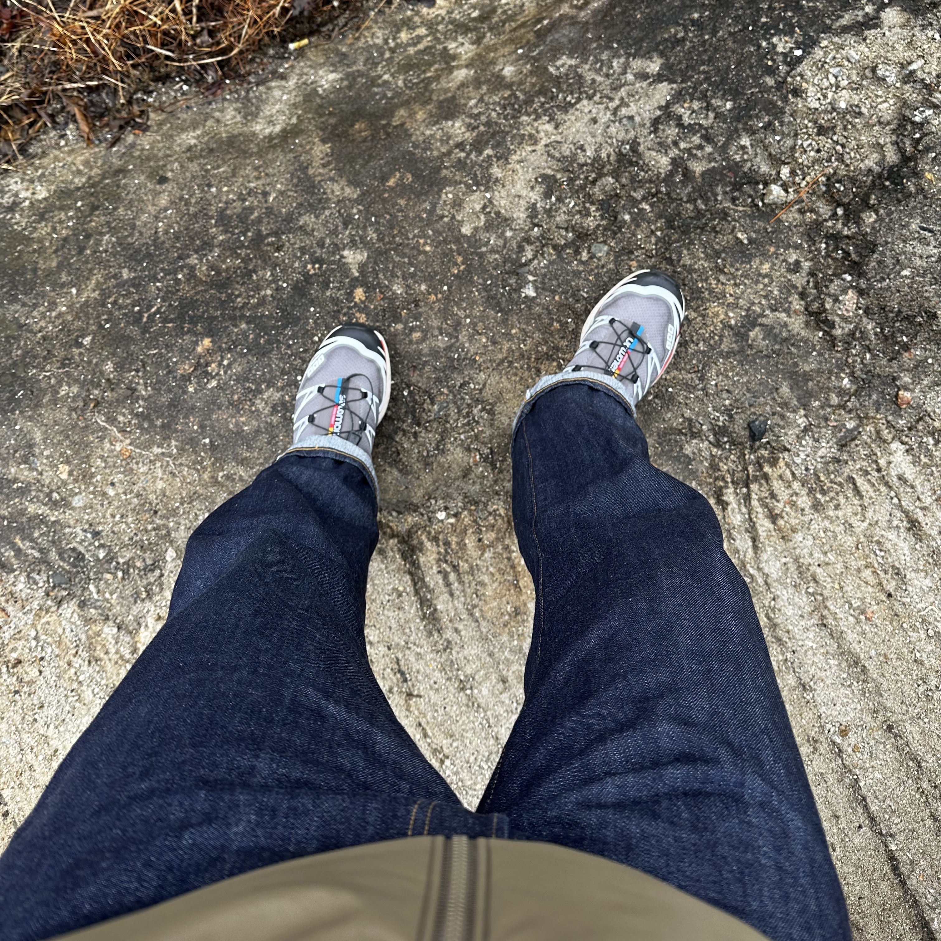 Arc'teryx LEAF Cold WX Hoody LT Gen 2 Crocodile, Levi's LVC 1947 501 Jean Dark Indigo 착용 스타일