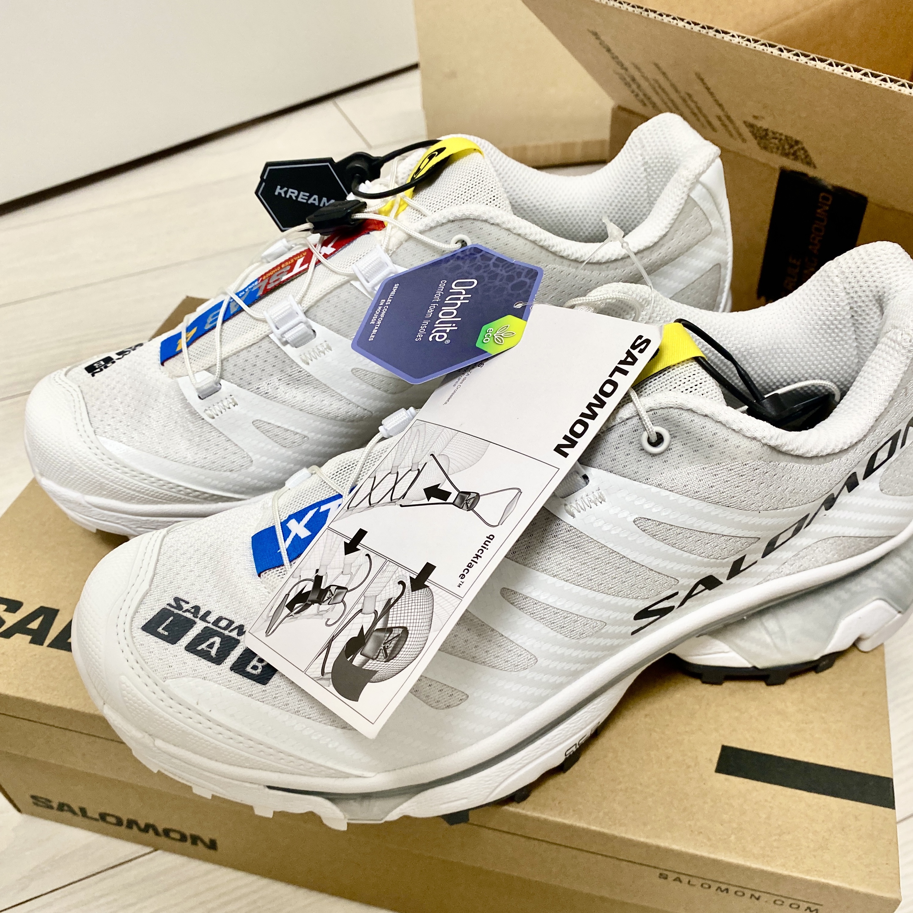 Salomon XT-4 White Lunar Rock 착용 스타일