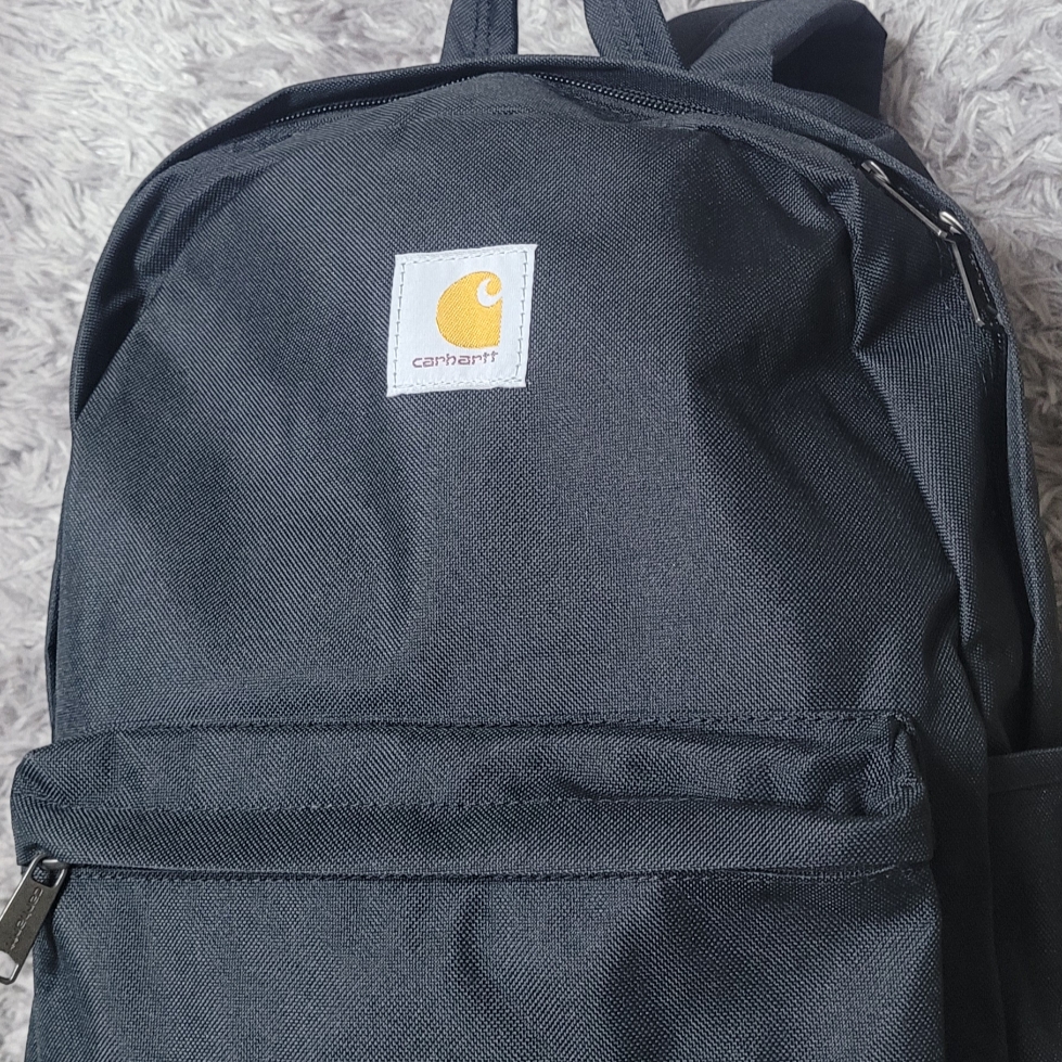 Carhartt Classic Laptop Backpack 21L Black 착용 스타일 - 1