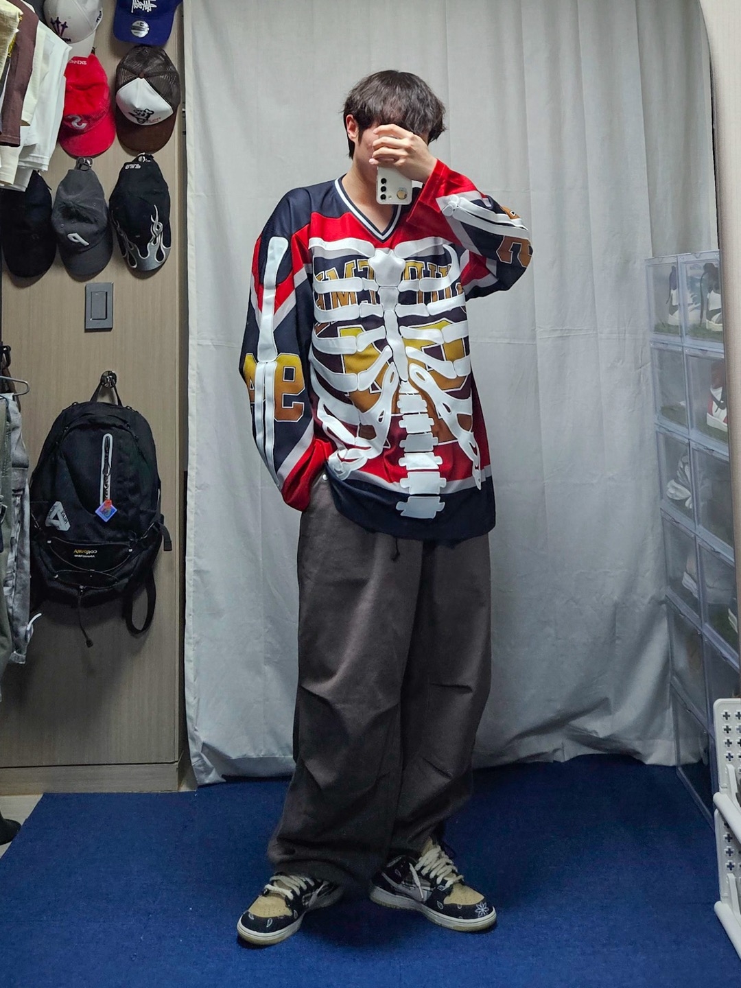Supreme Bones Hockey Jersey Multicolor - 23FW, Nike x Travis Scott SB Dunk Low 착용 스타일 - 2