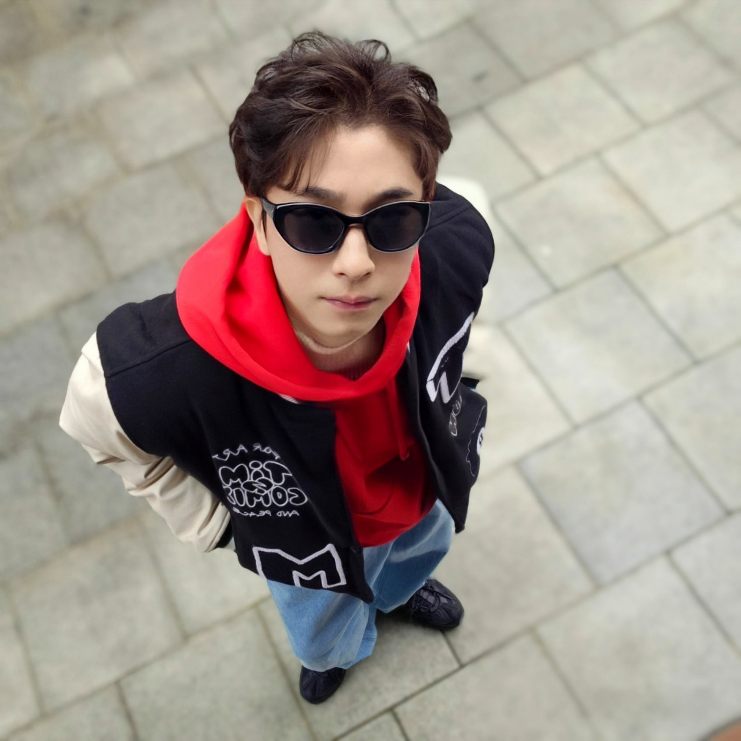 Stussy Beach Roots Hoodie Red, Asics Gel-Sonoma 15-50 Black Obsidian Grey 착용 스타일 - 1