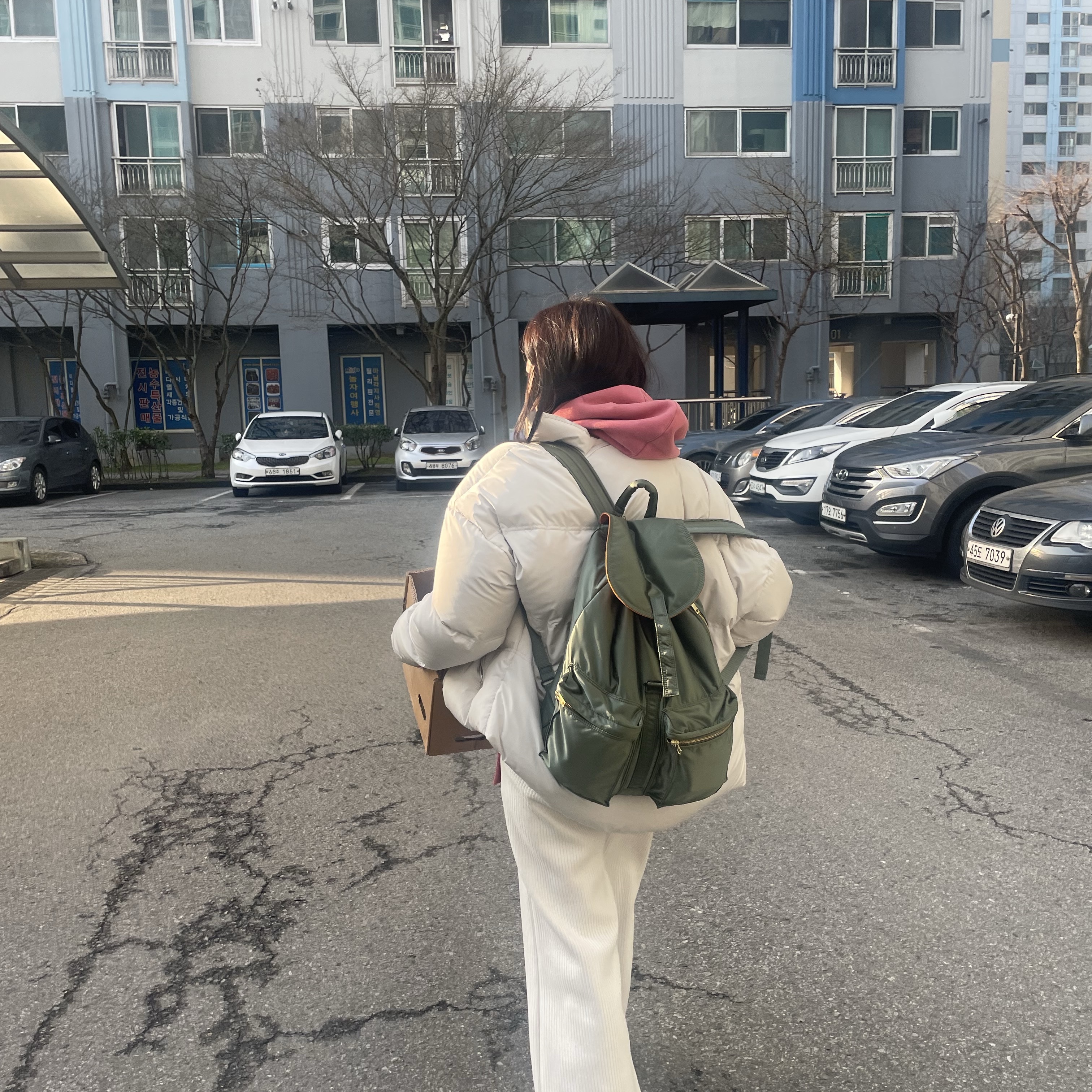 Porter Tanker Backpack Sage Green 착용 스타일