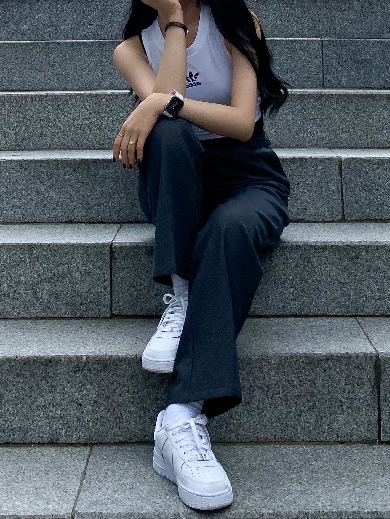 (GS) Nike Air Force 1 LE White 착용 스타일