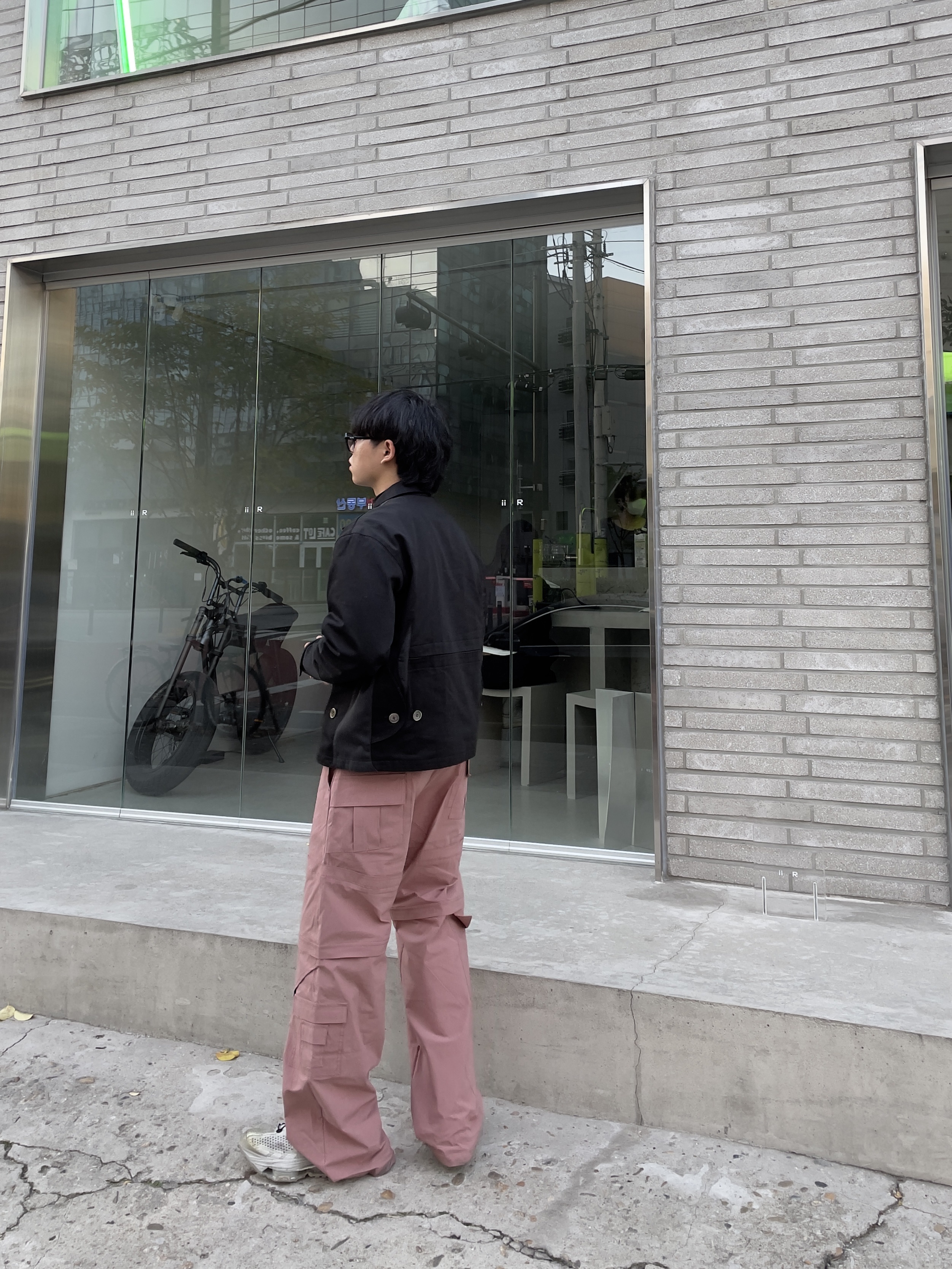 Nike x Matthew M Williams Zoom 004 Stone 착용 스타일 - 2