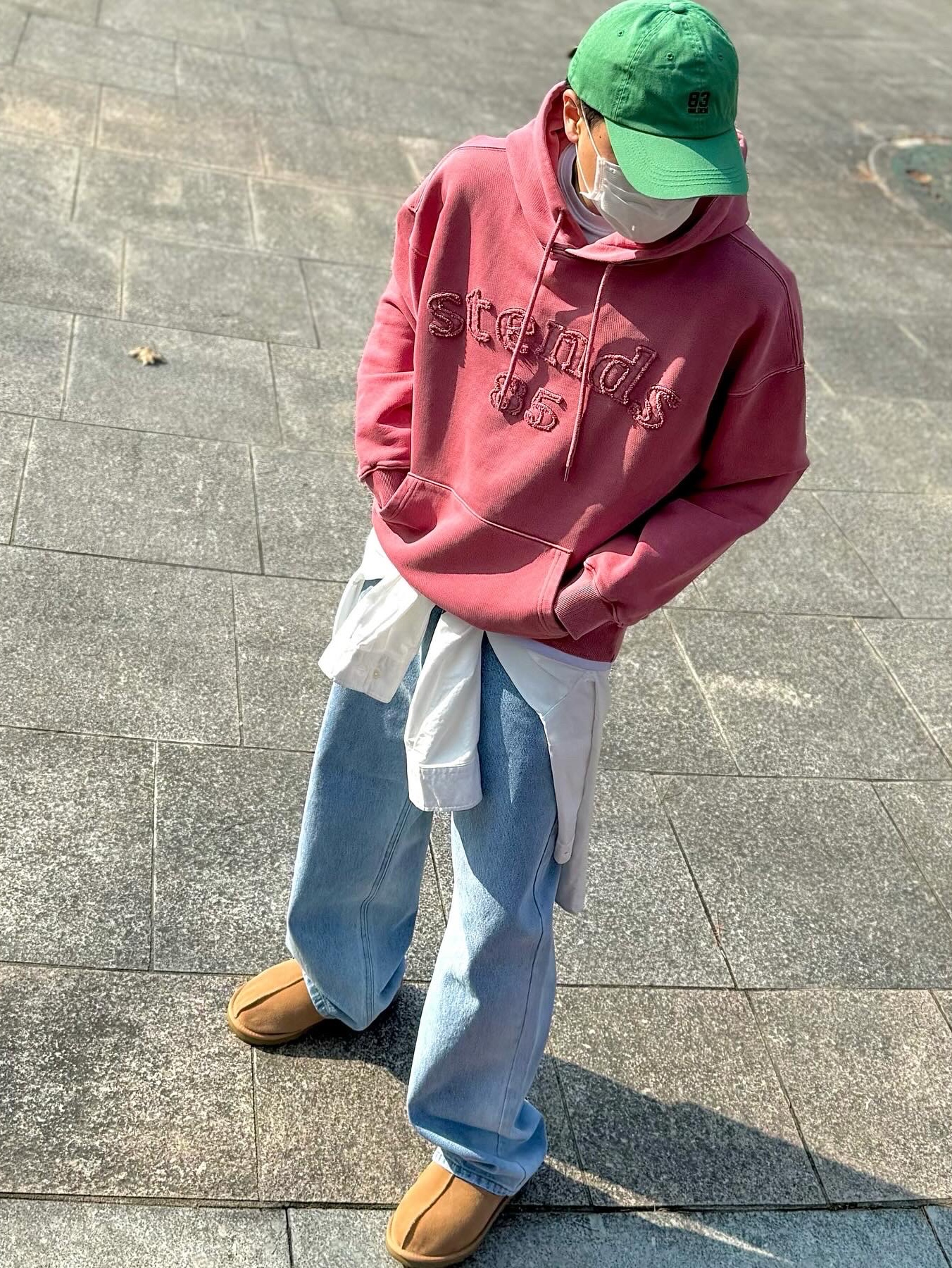 UGG Tasman Slipper Chestnut, [KREAM 단독] ADSB Andersson Bell Raptor Layered Cargo Pants Indigo Green 착용 스타일 - 2