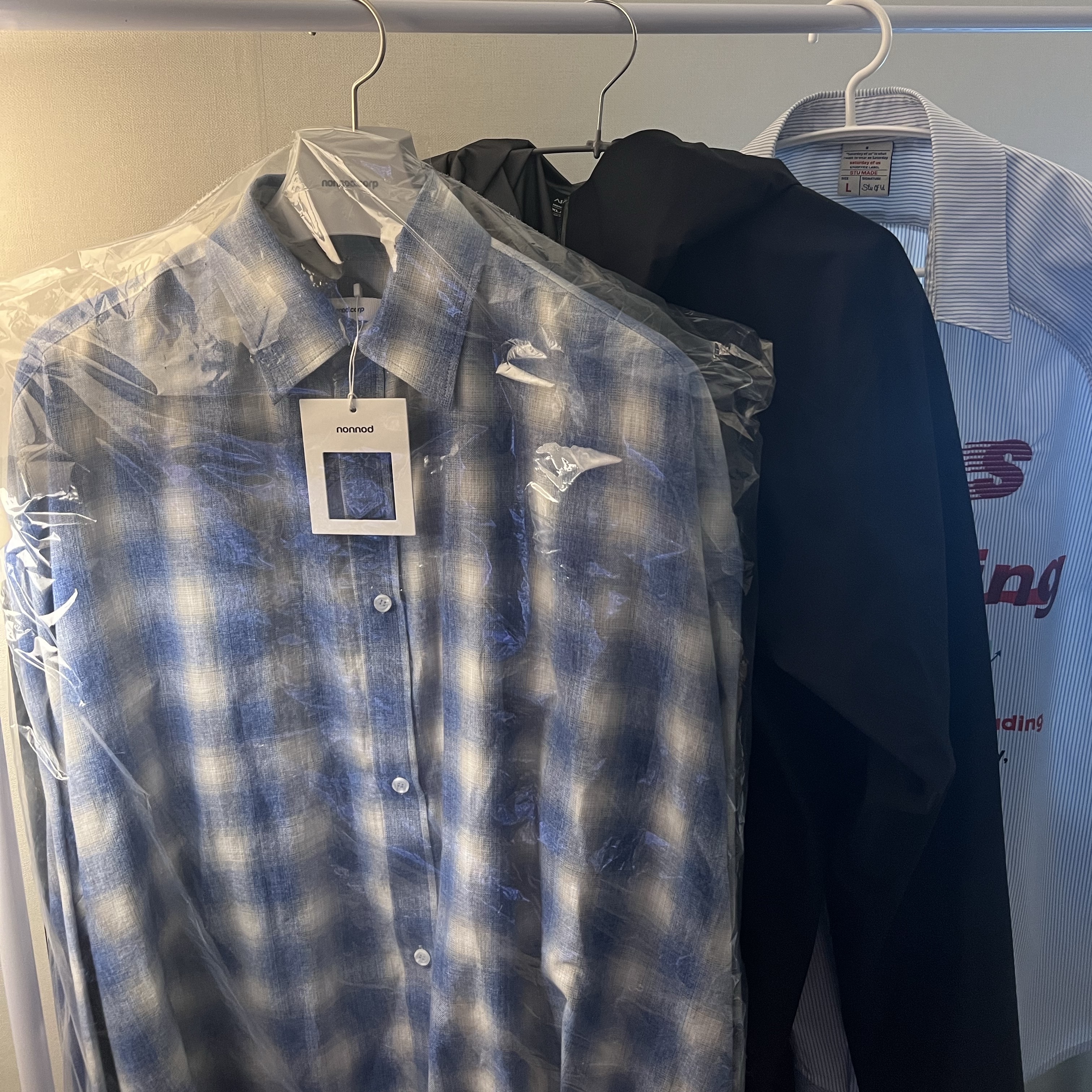 Nonnod Flexible String Check Shirts Vintage Blue 착용 스타일