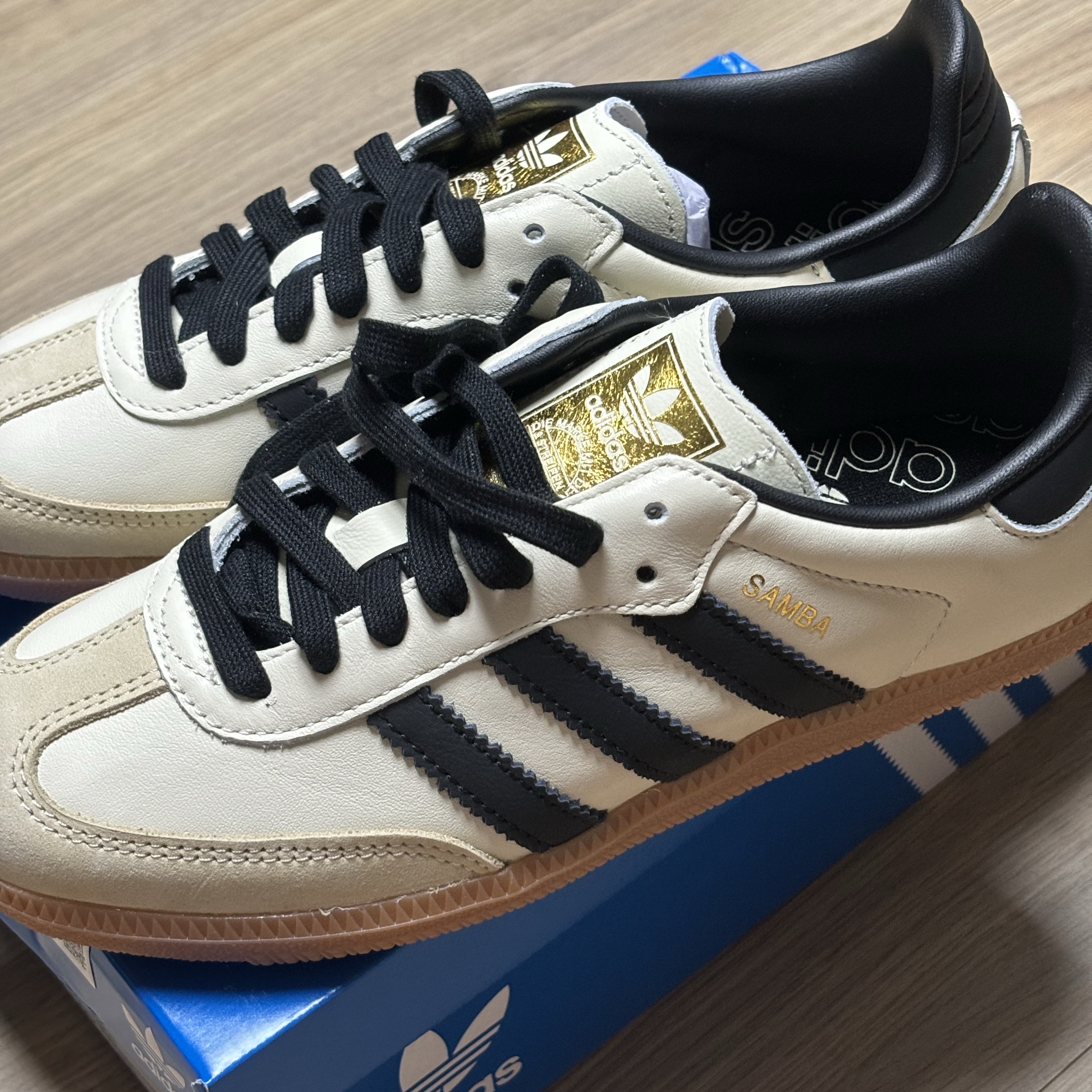 (W) Adidas Samba OG Cream White Core Black 착용 스타일