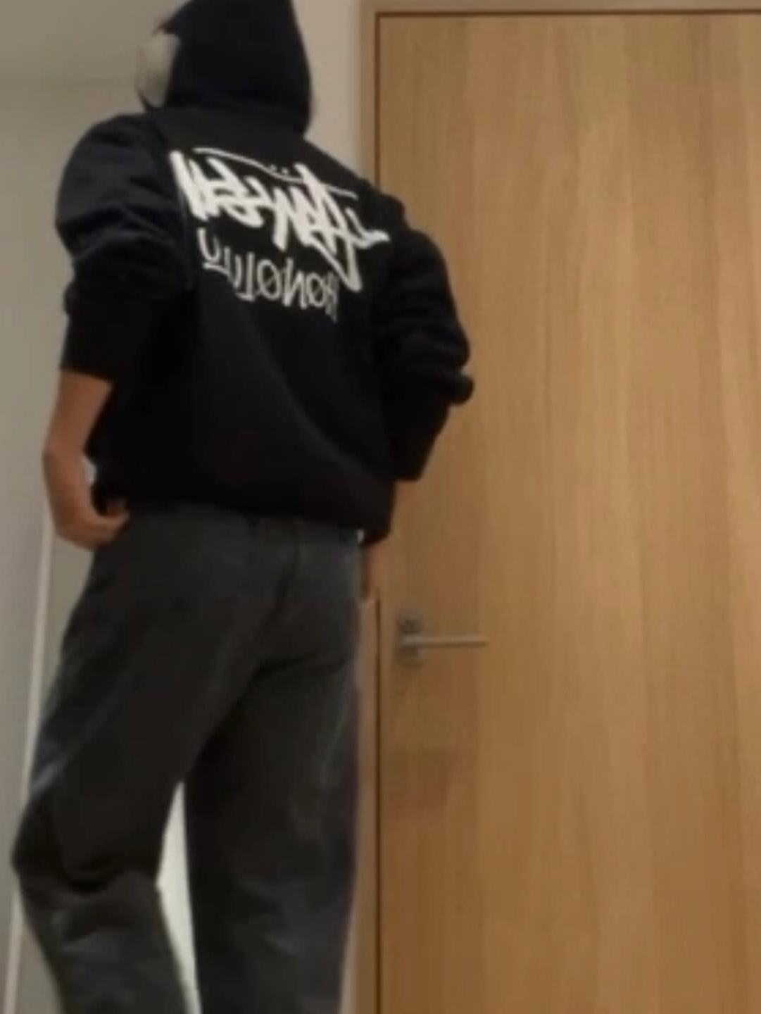 Stussy Basic Stussy Hoodie Black 2022 착용 스타일