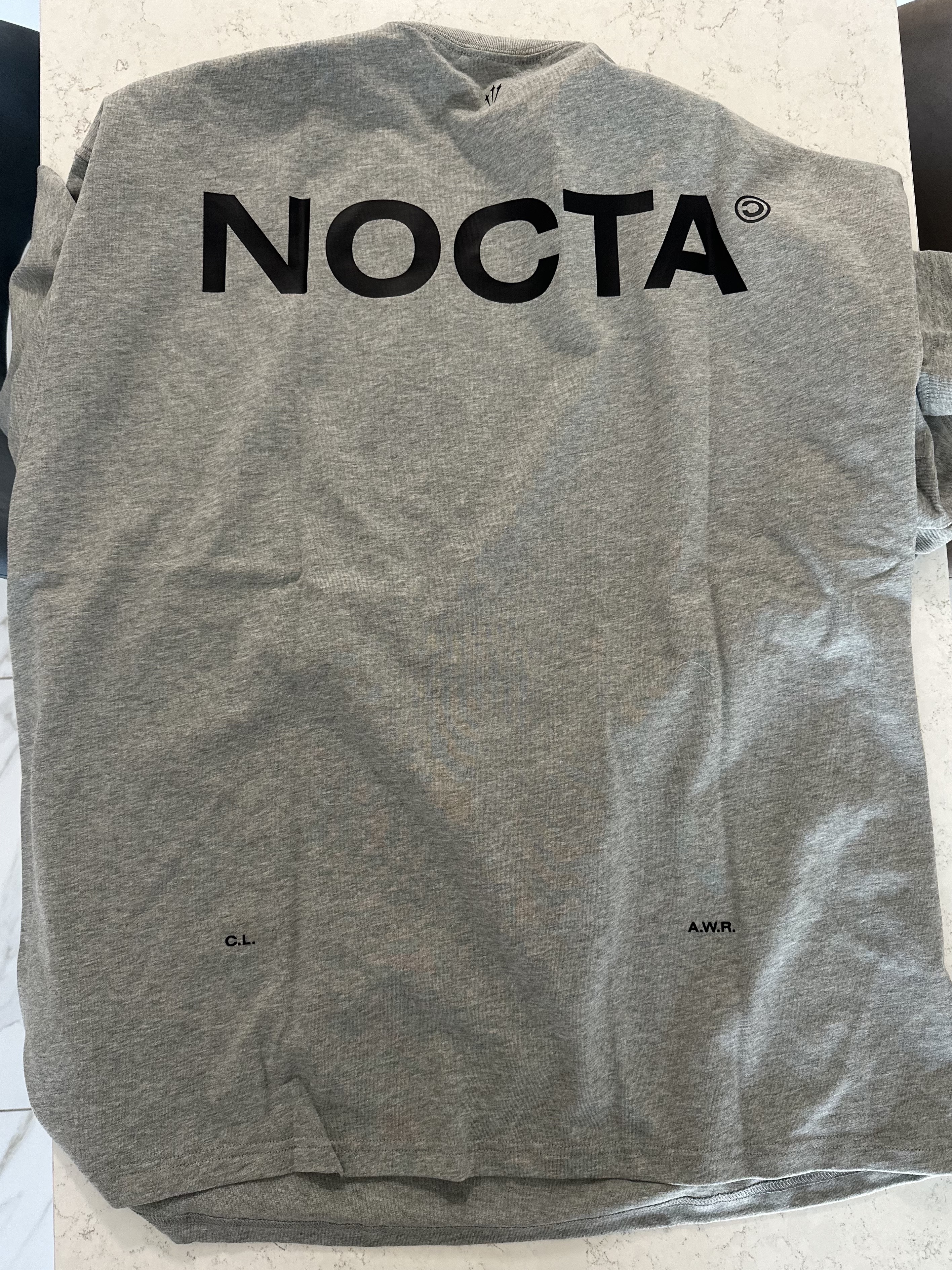 Nike x Drake Nocta Max 90 T-Shirt Dark Heather Grey (FN7663-063) 착용 스타일 - 1