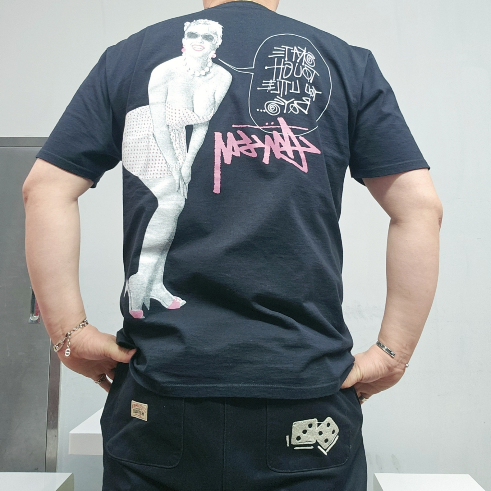 Stussy Skate Tough T-Shirt Black, Stussy Noma Icon Beach Pants Washed Black 착용 스타일 - 2