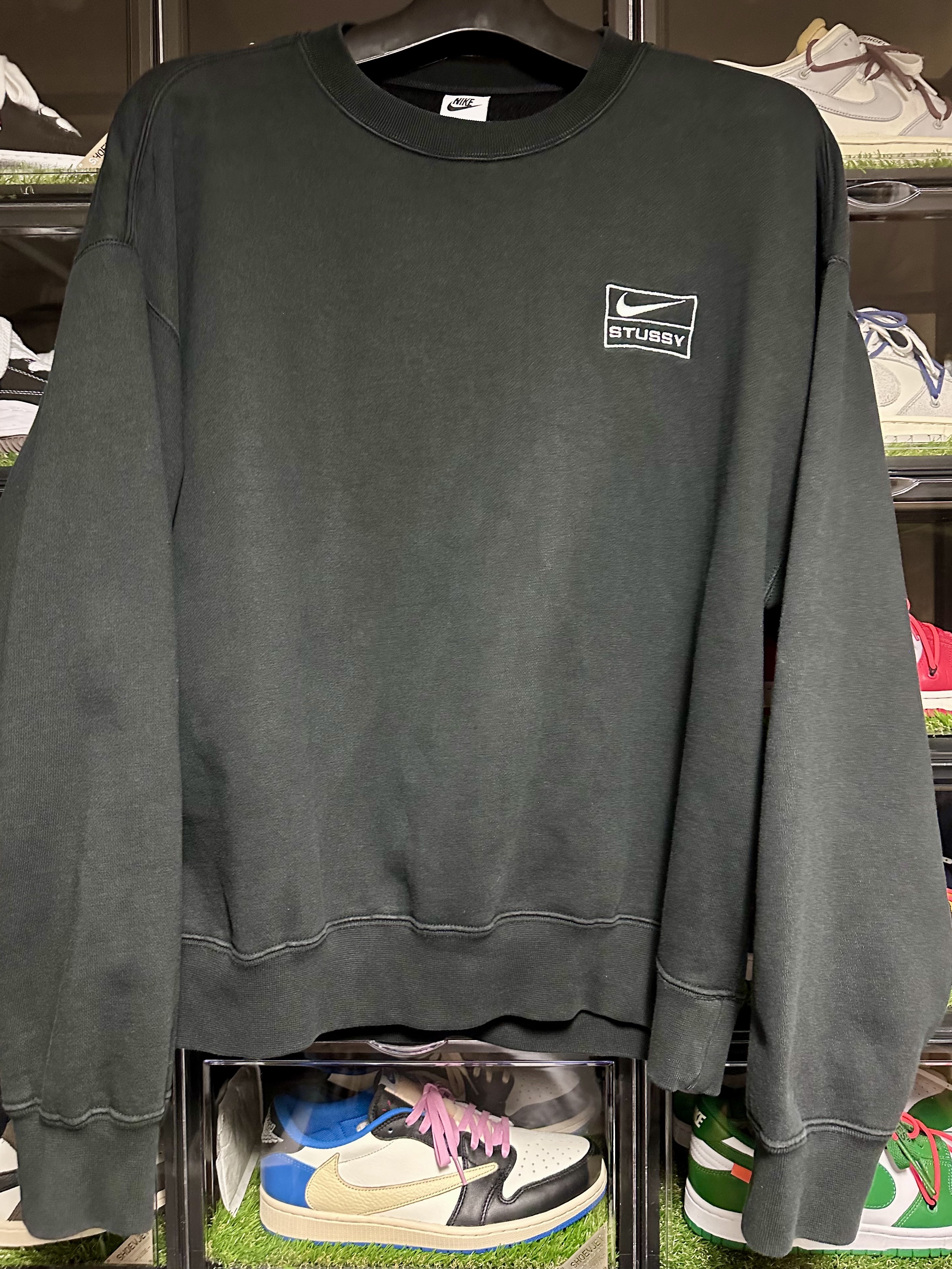 Nike x Stussy NRG Washed Fleece Crewneck Black (DO5310-010) 착용 스타일