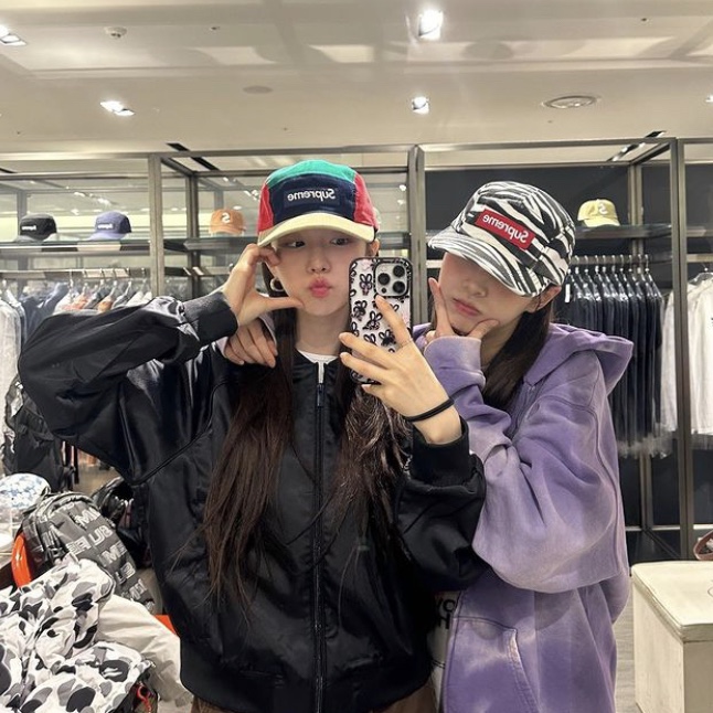 Supreme Corduroy Camp Cap Multicolor - 23FW 착용 스타일