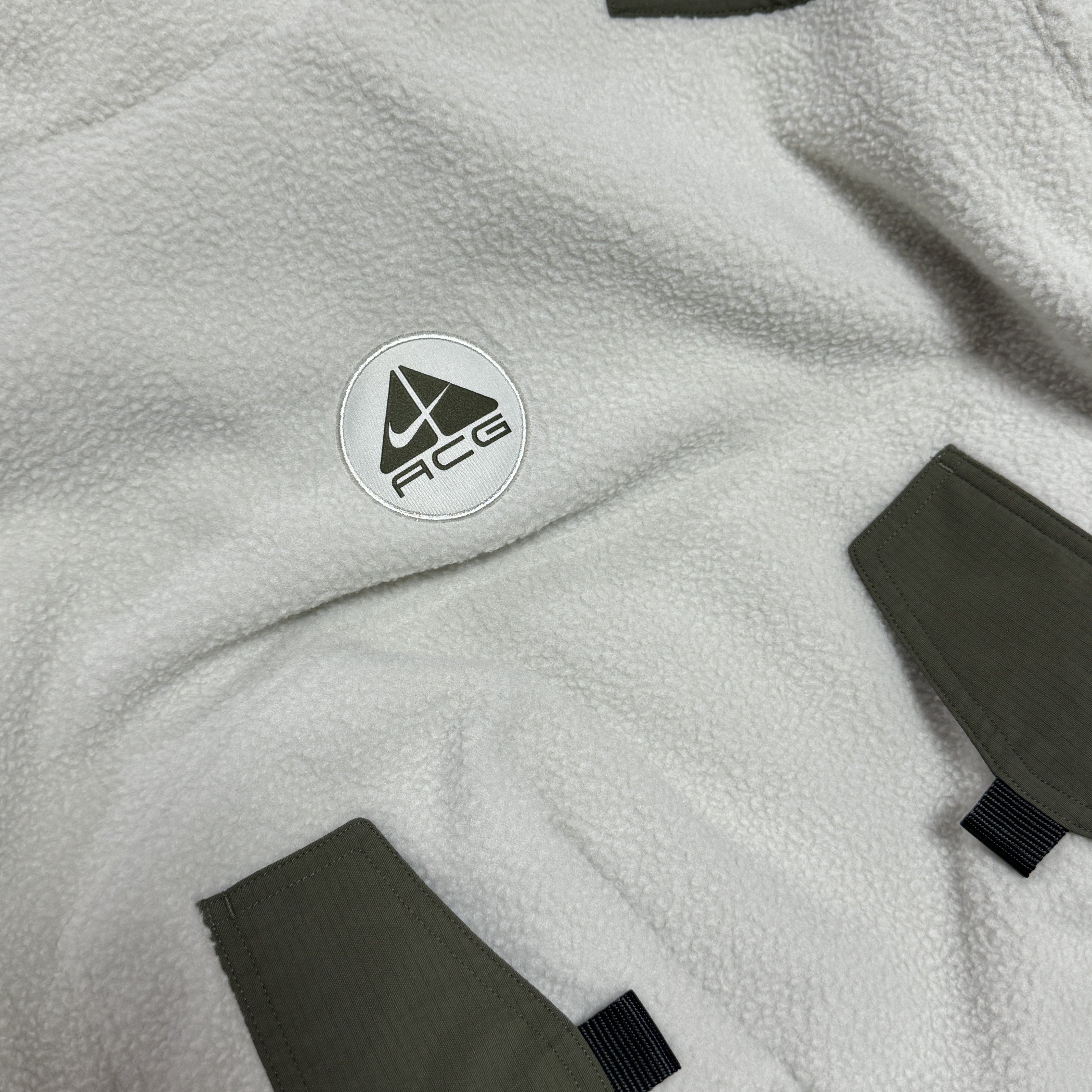 Nike ACG Balaclava Retro Fleece Pullover Light Bone Cargo Khaki - Asia 착용 스타일 - 1
