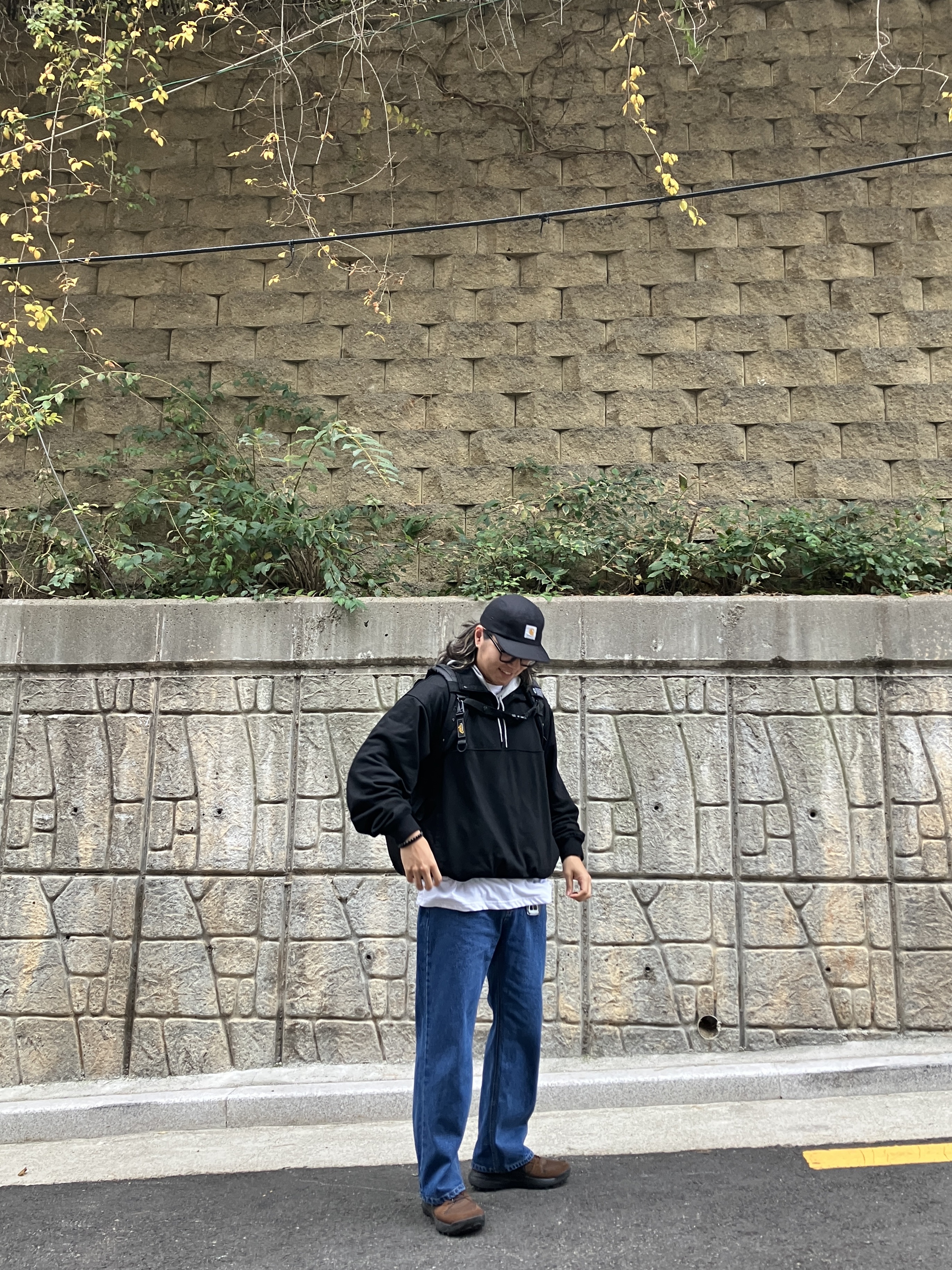 Nike ACG Lowcate Cacao Wow 착용 스타일 - 2