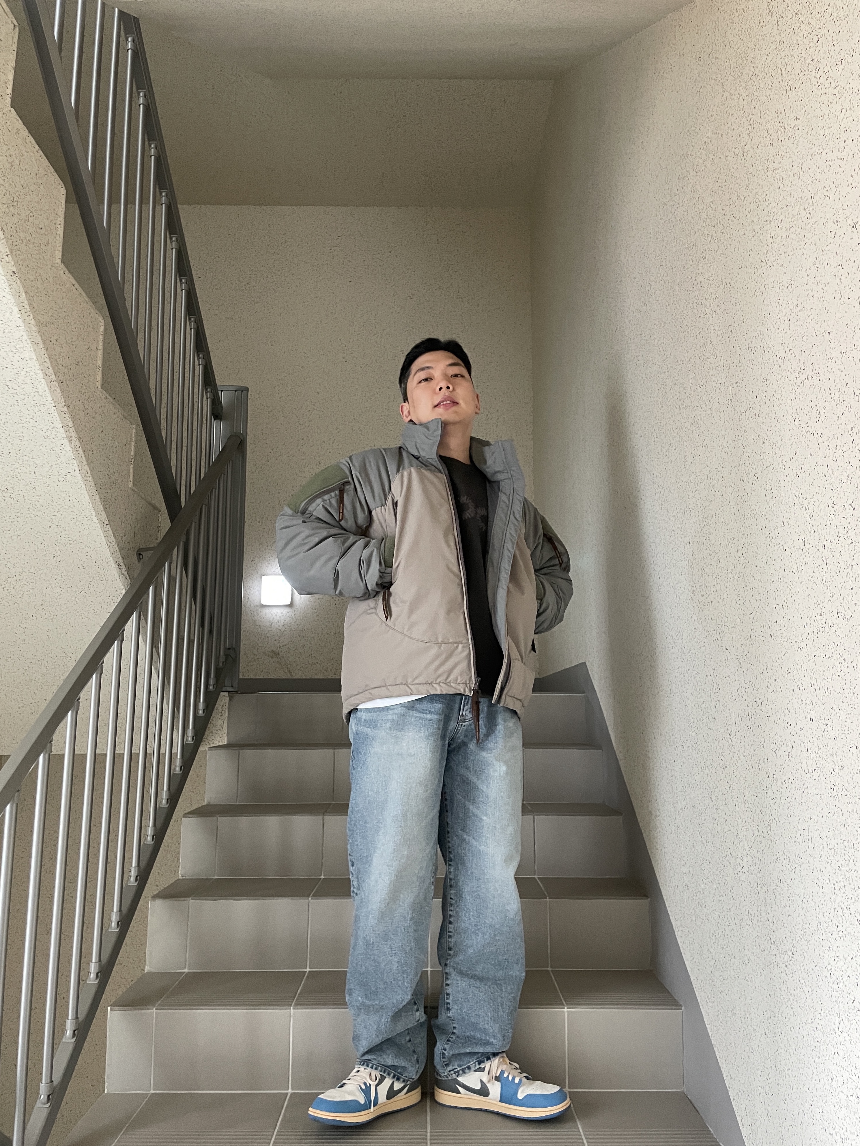 Jordan 1 Low SE Tokyo 96 착용 스타일 - 1