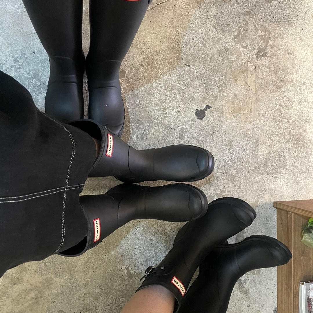 (W) Hunter Original Short Rain Boots Black 착용 스타일
