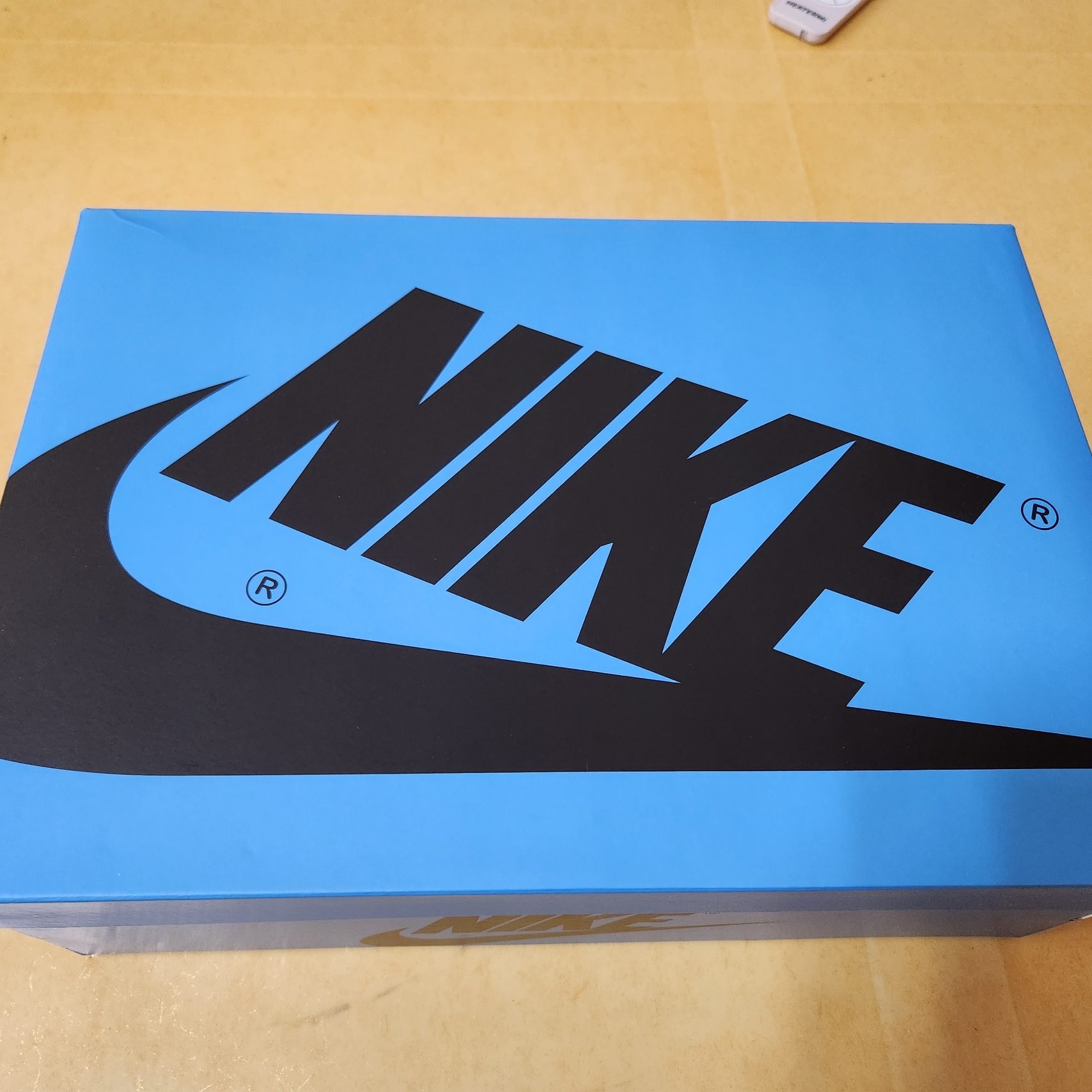 Jordan 1 Retro High OG University Blue 착용 스타일 - 2