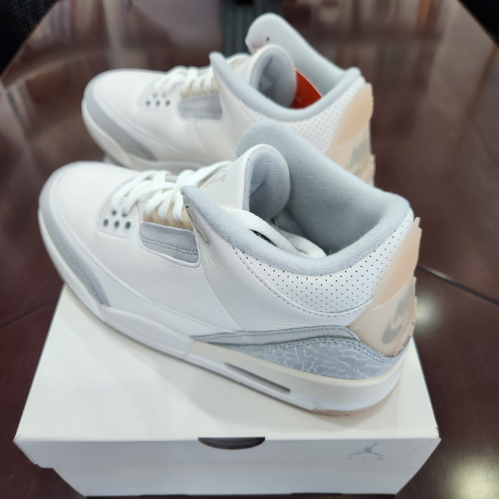 Jordan 3 Retro Craft Ivory 착용 스타일 - 3