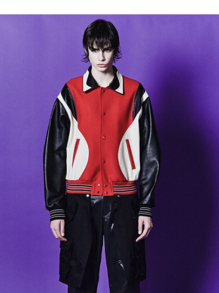A.P.C. VPC Sweatshirt Dark Navy, [KREAM 단독] ADSB Andersson Bell Robyn Varsity Jacket Red 착용 스타일 - 2