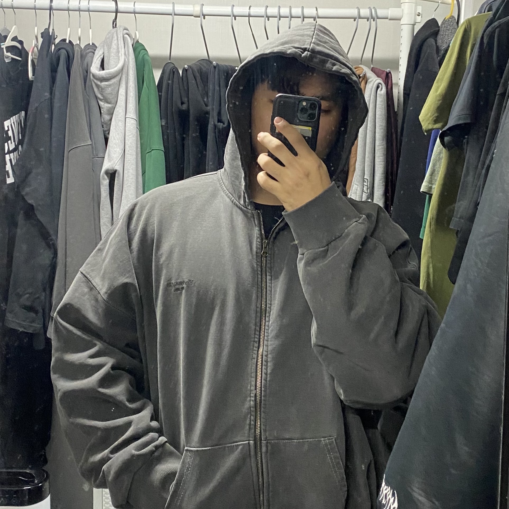 Undermycar Mu.11 Anti Fxxking Logo Play Oversized Pigment Hood Zip-up Gray 착용 스타일