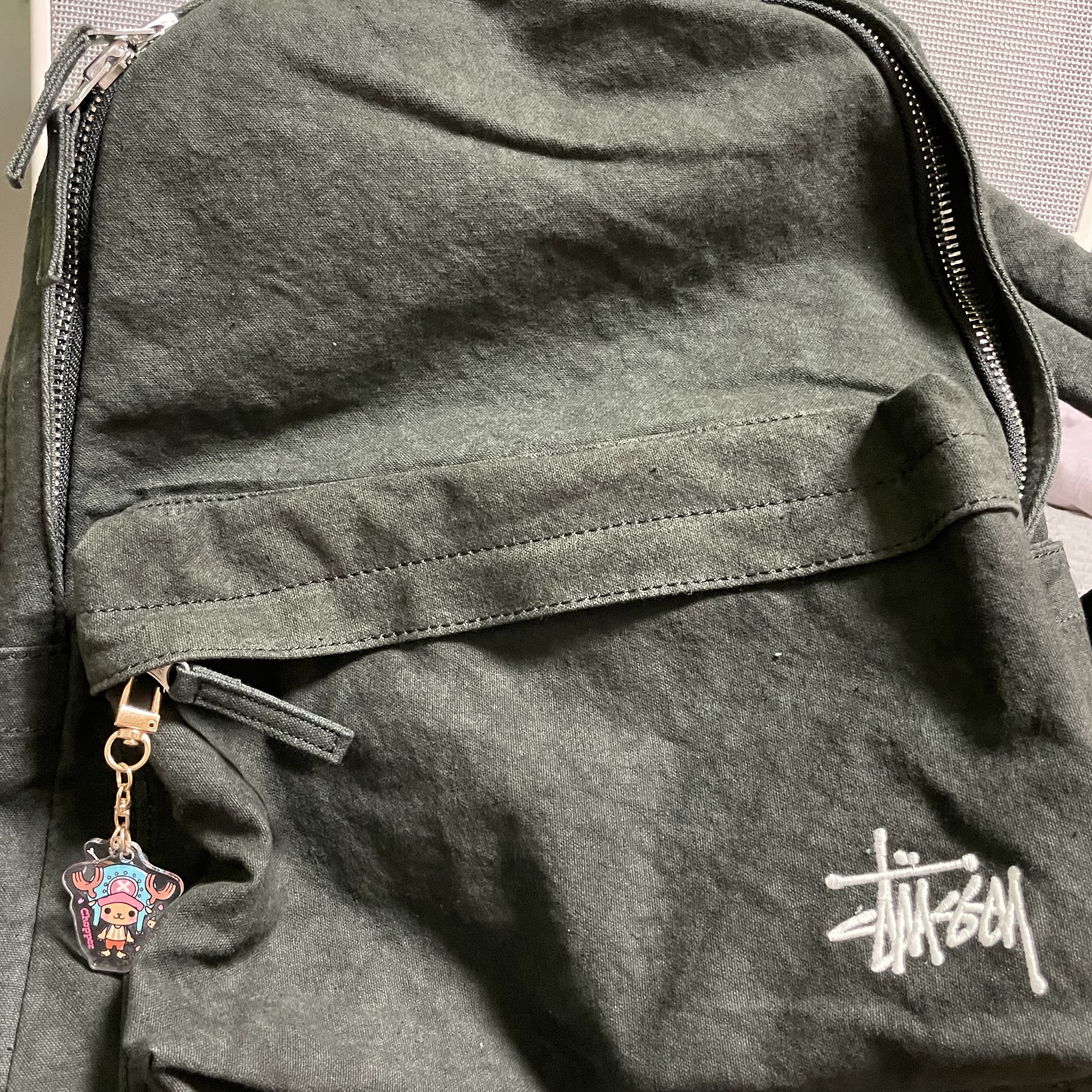 Stussy Canvas Backpack Washed Black 착용 스타일