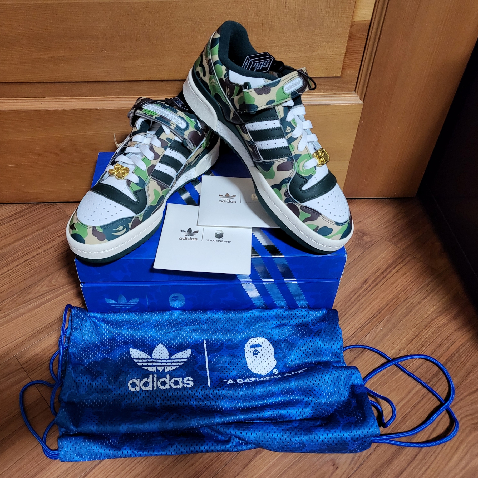 Adidas x BAPE Forum 84 Low Green Camo 착용 스타일