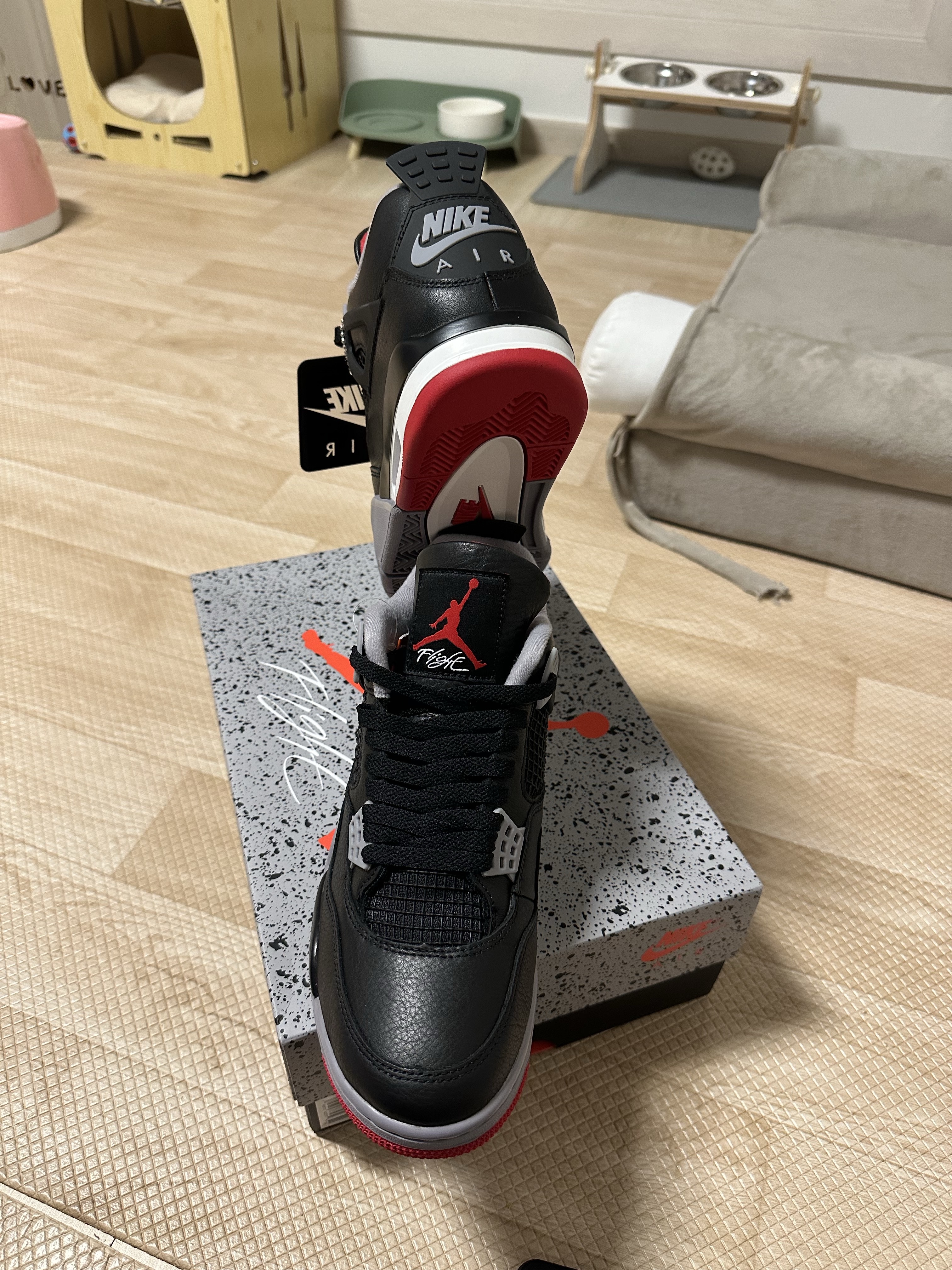 Jordan 4 Retro Bred Reimagined 착용 스타일 - 5