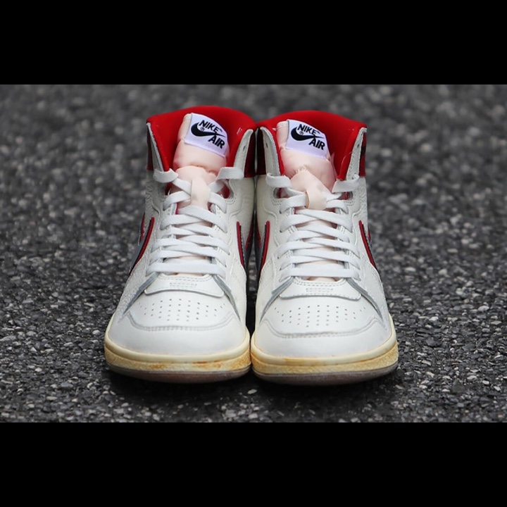 Jordan x Awake NY Air Ship PE SP Sail University Red 착용 스타일 - 3
