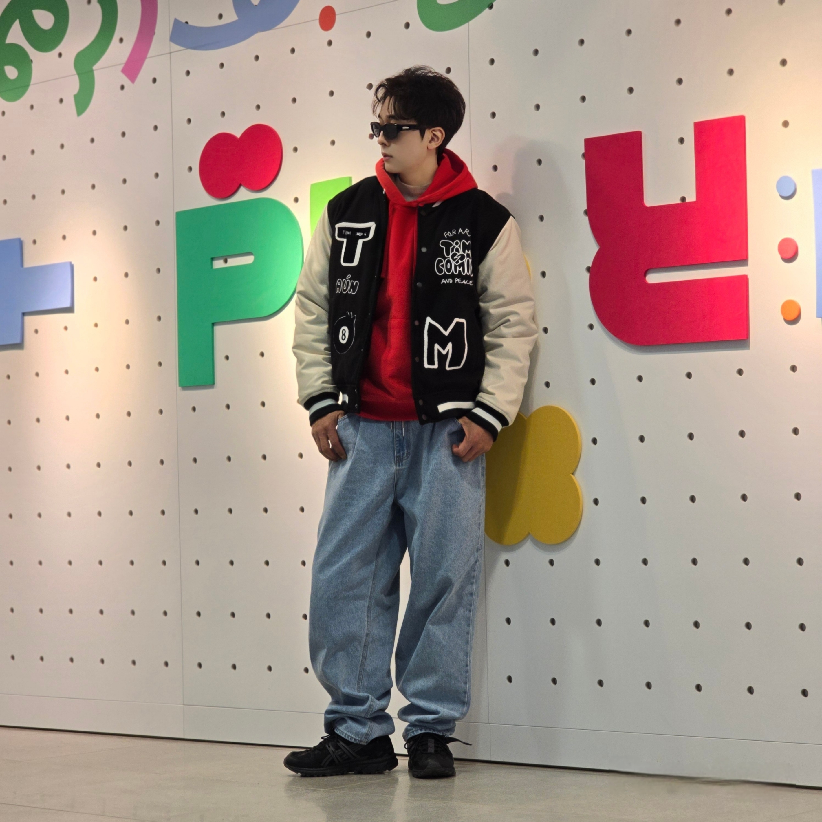 Stussy Beach Roots Hoodie Red, Asics Gel-Sonoma 15-50 Black Obsidian Grey 착용 스타일 - 8