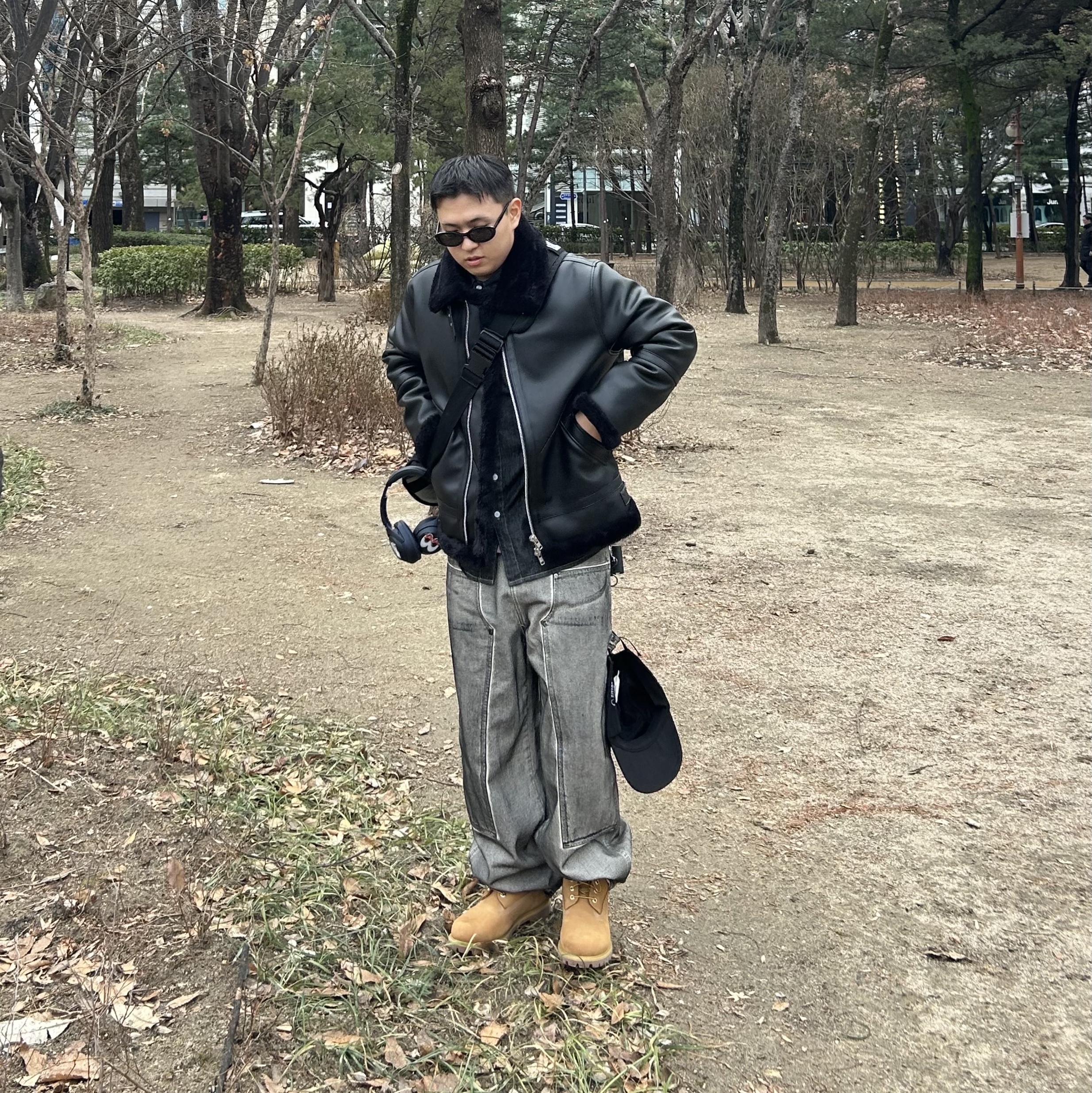 Timberland Premium 6 inch Waterproof Boot Wheat Nubuck - Wide, Supreme Washed Chino Twill Camp Cap Snake - 24SS 착용 스타일 - 3