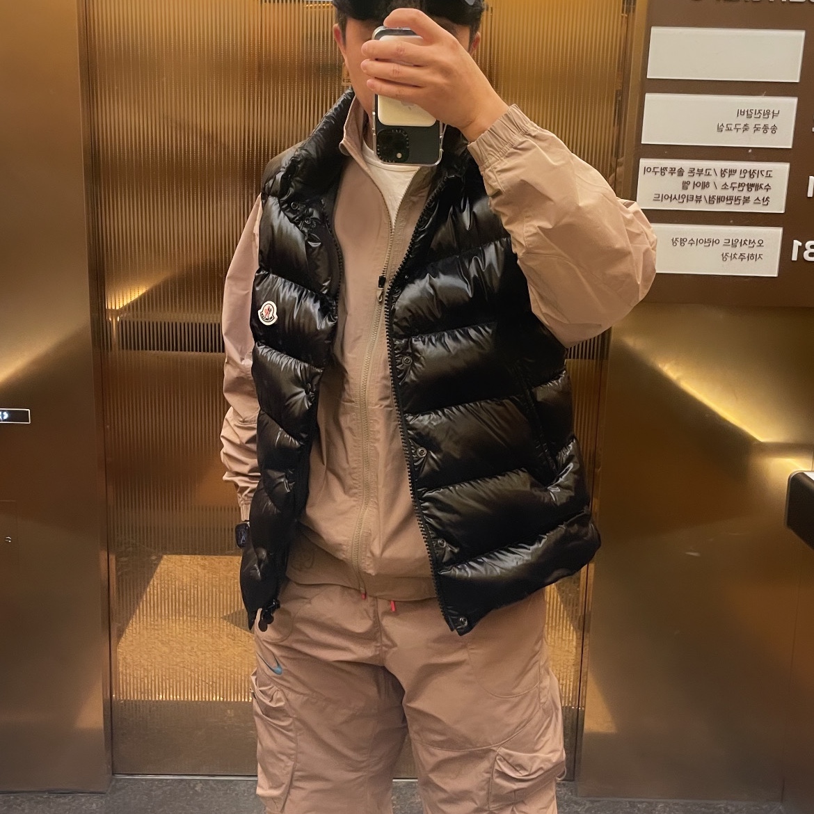 Nike x Off-White NRG Track Suit Khaki - Asia, Jordan 1 Retro High OG Chicago 2022 착용 스타일 - 4
