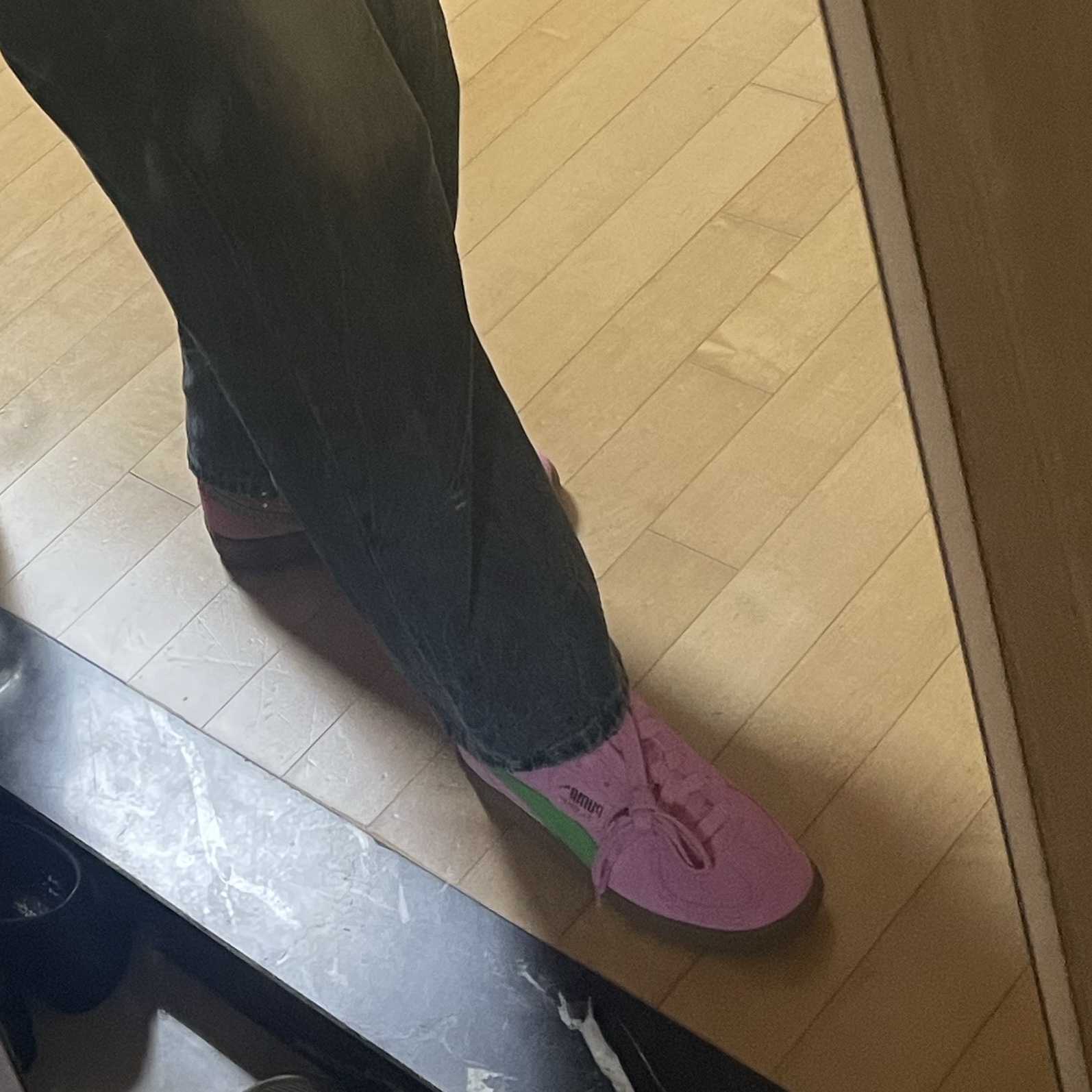 Puma Palermo Special Pink Delight Green 착용 스타일 - 4