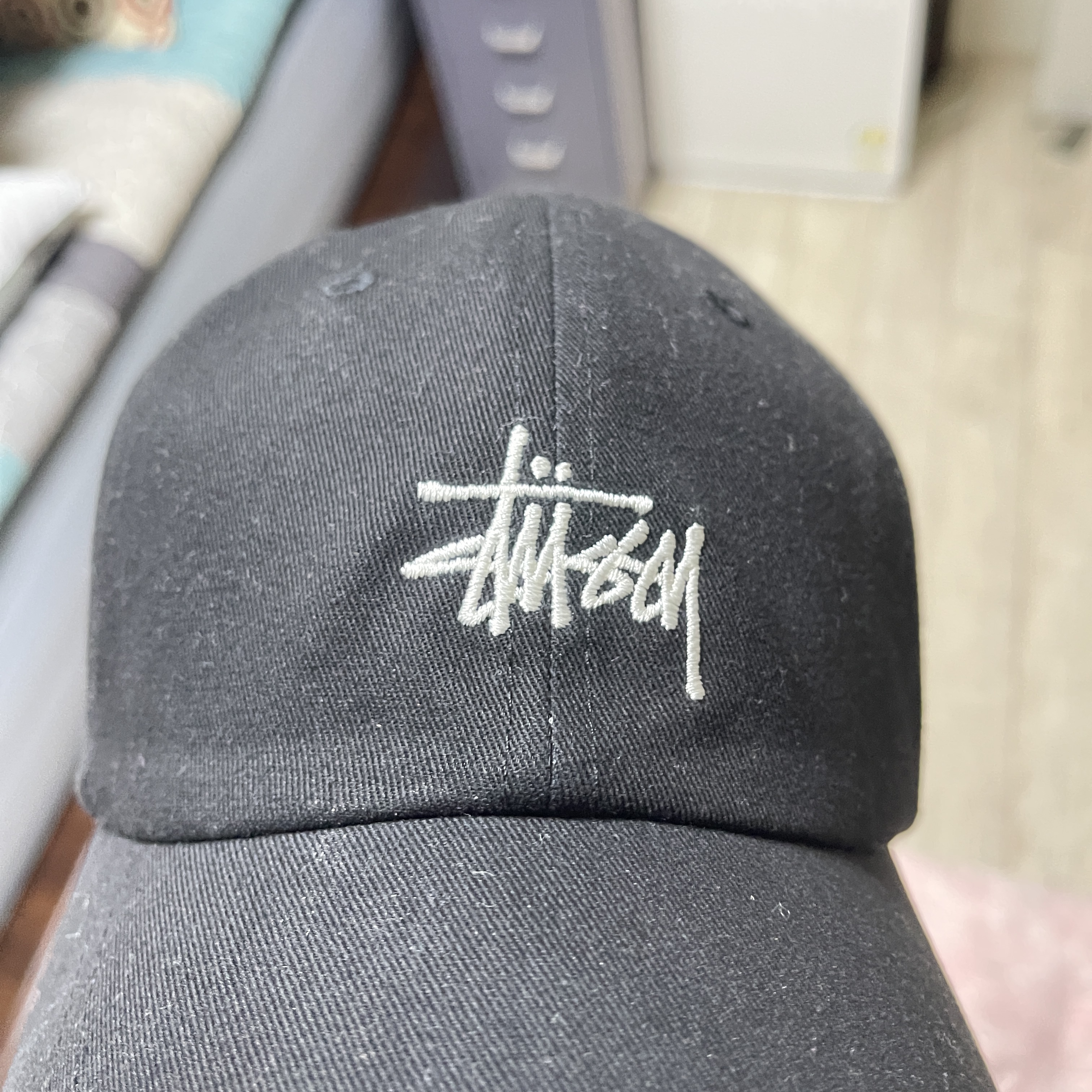 Stussy Basic Stock Low Pro Cap Black 착용 스타일
