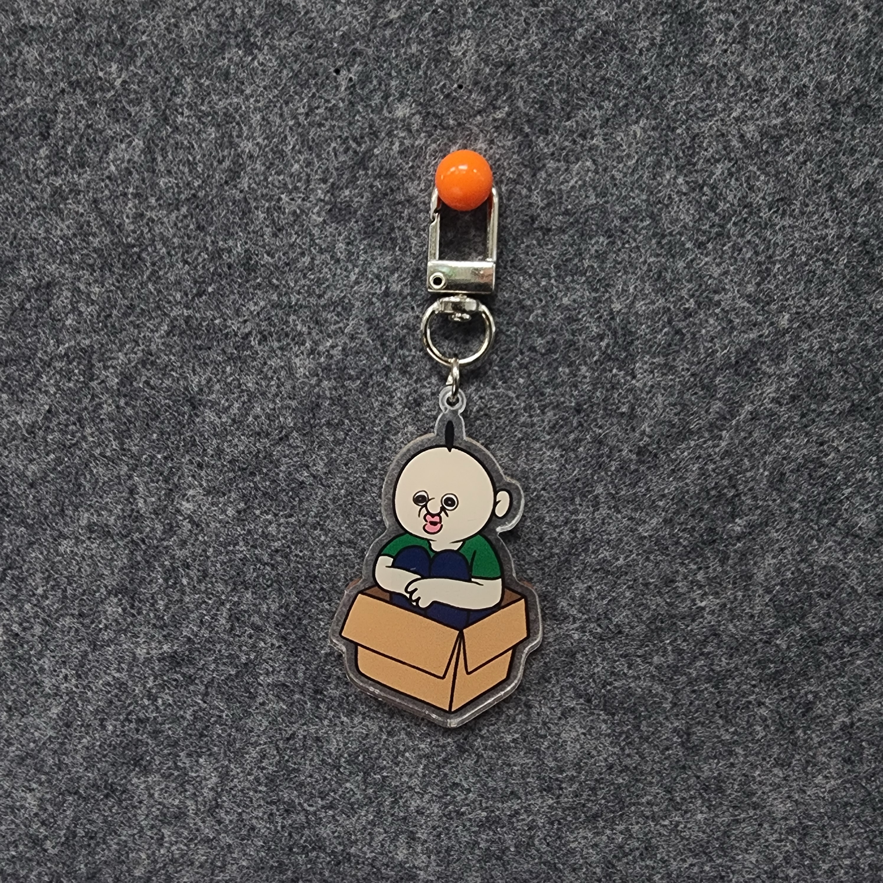 Bbangbbang Box Acrylic Keyring 착용 스타일 - 1