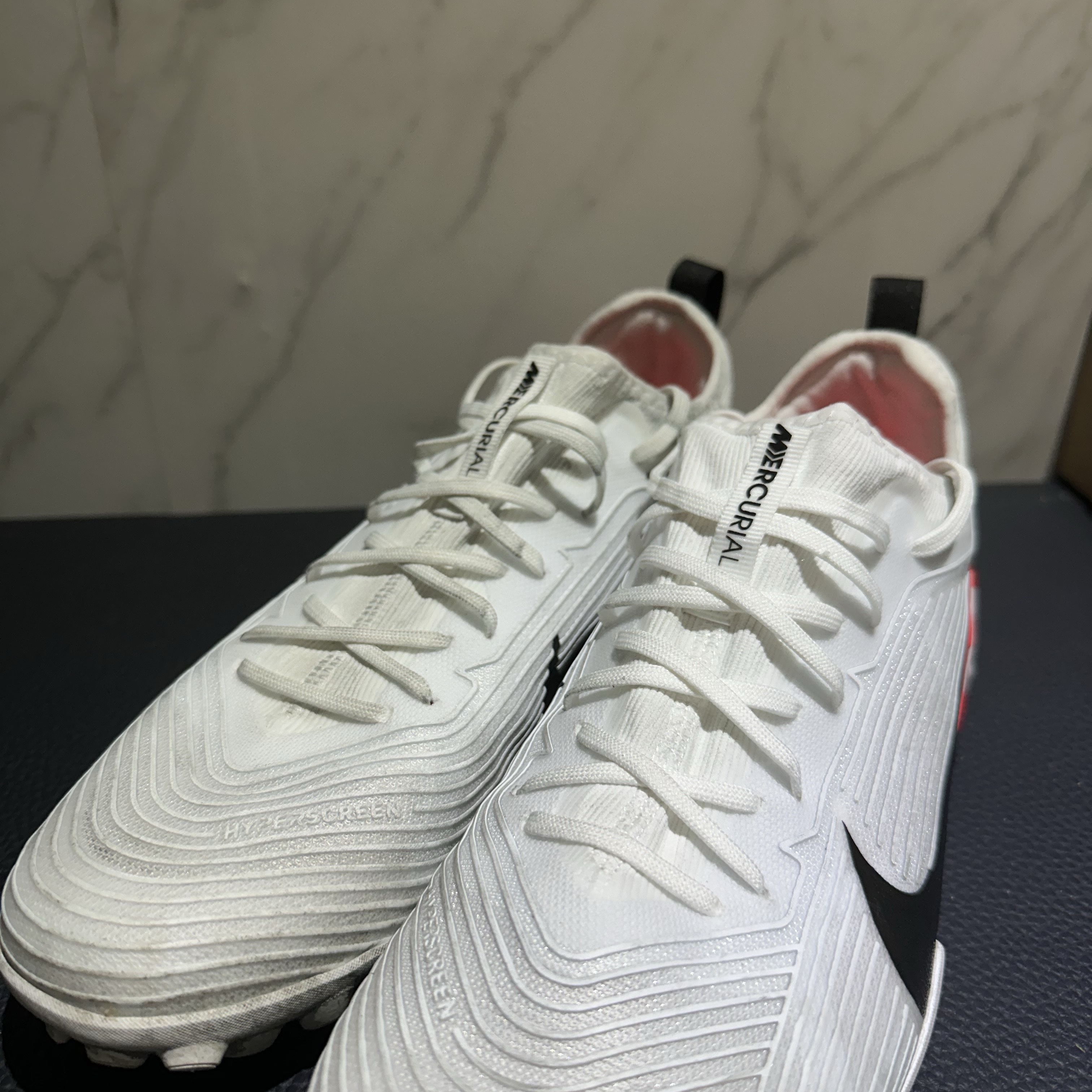 Nike Zoom Mercurial Vapor 15 Pro TF Bright Crimson White 착용 스타일