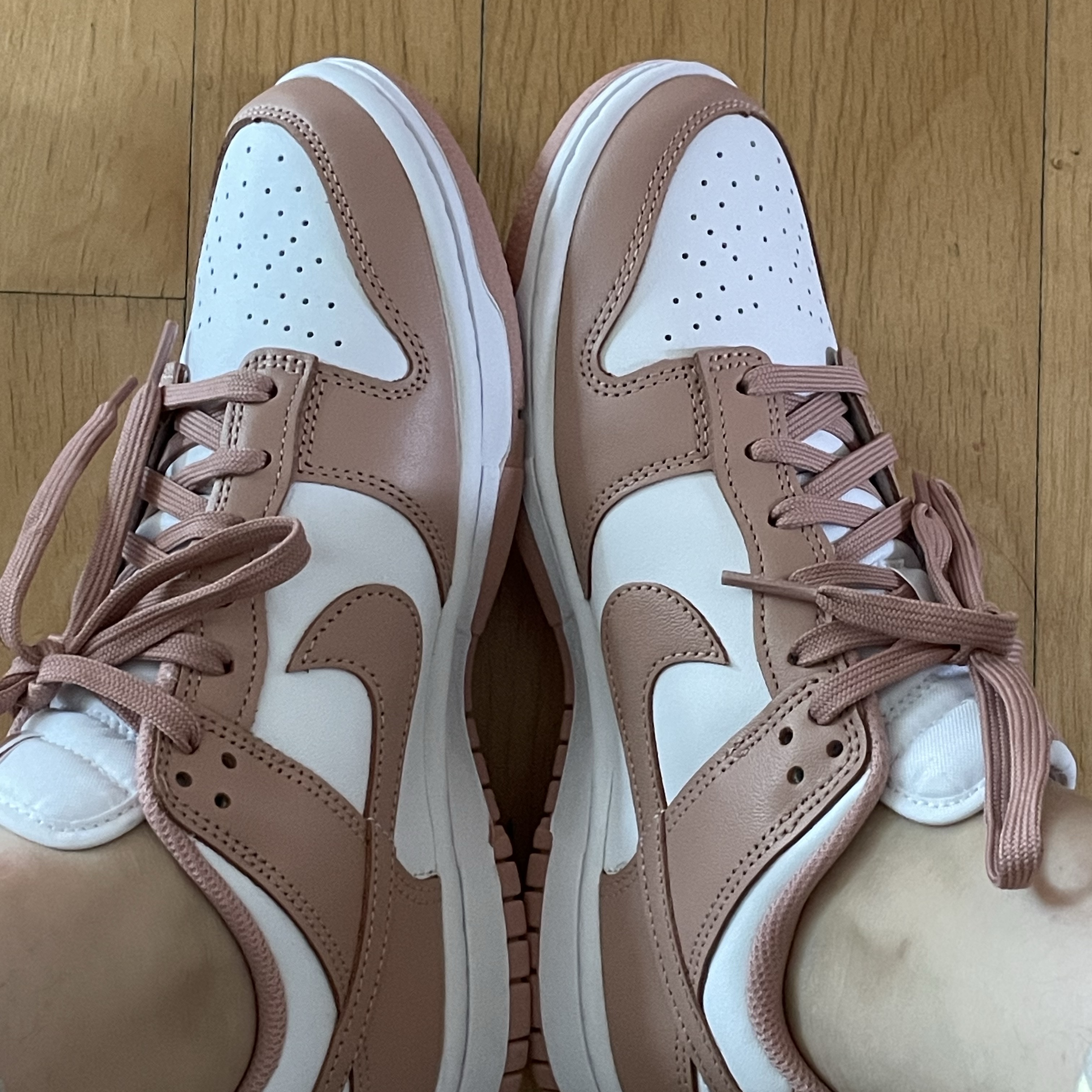 (W) Nike Dunk Low Rose Whisper 착용 스타일