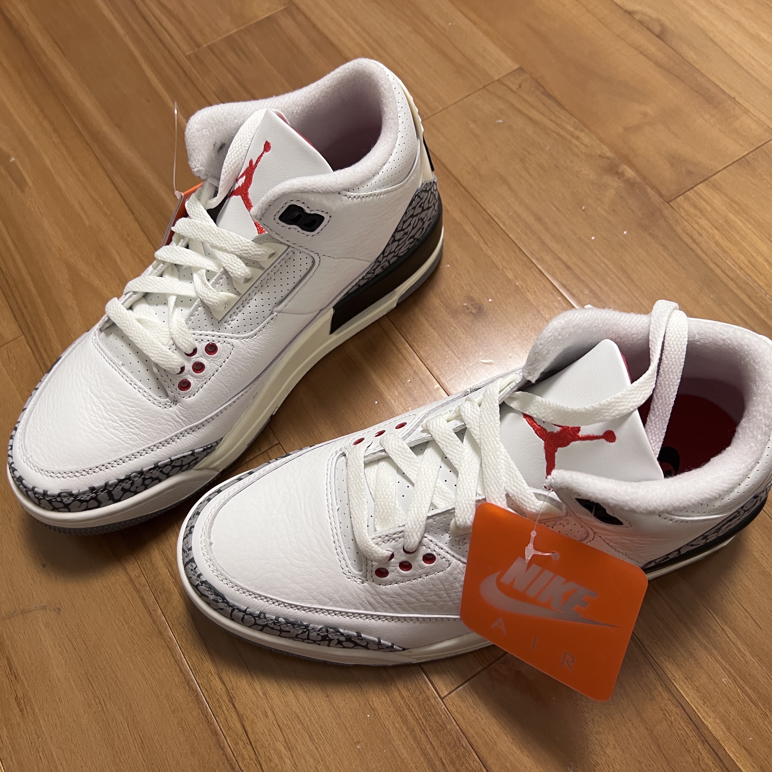 Jordan 3 Retro White Cement Reimagined 착용 스타일