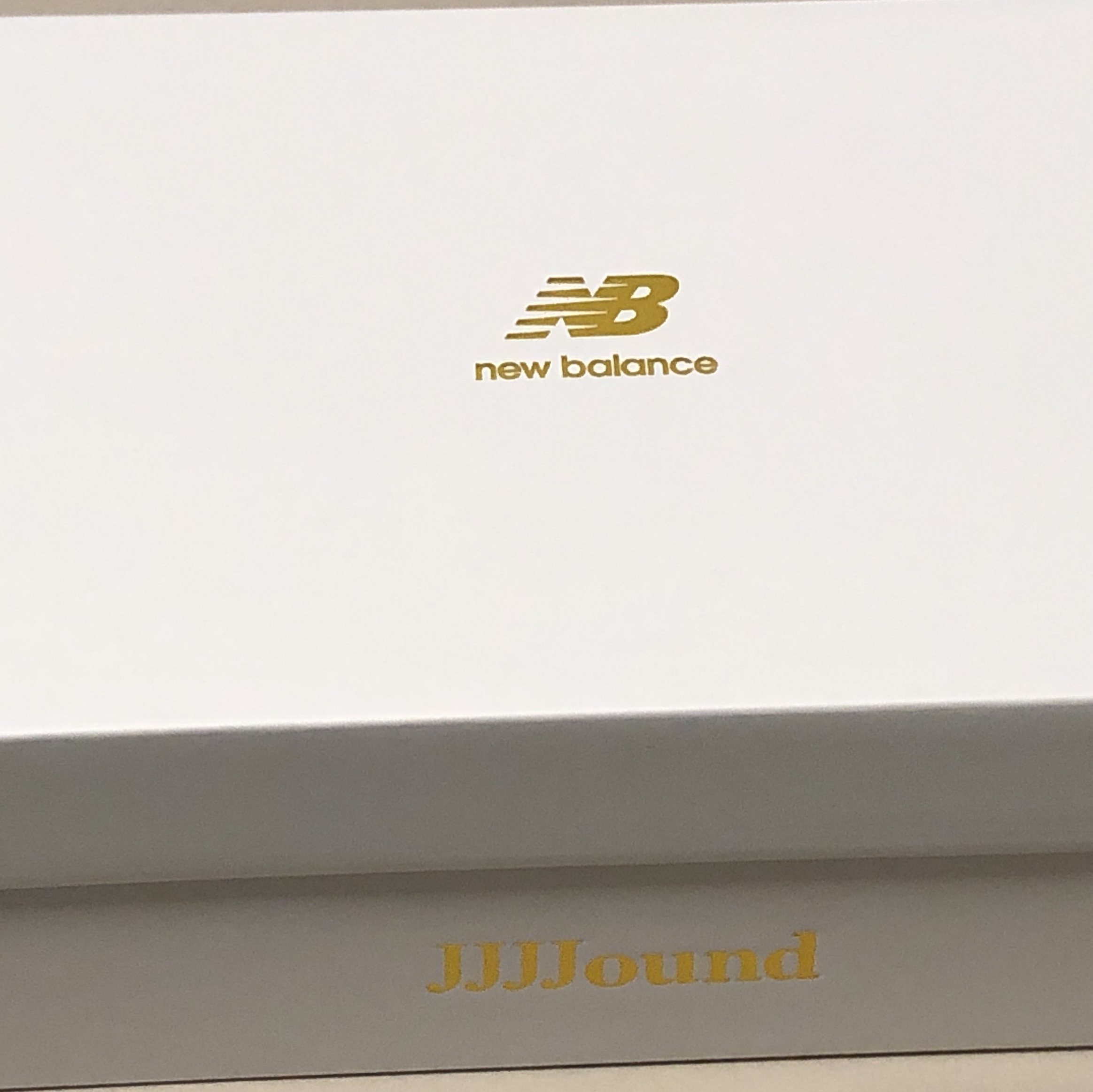New Balance x JJJJound 2002R Gore-Tex Pine 착용 스타일 - 1