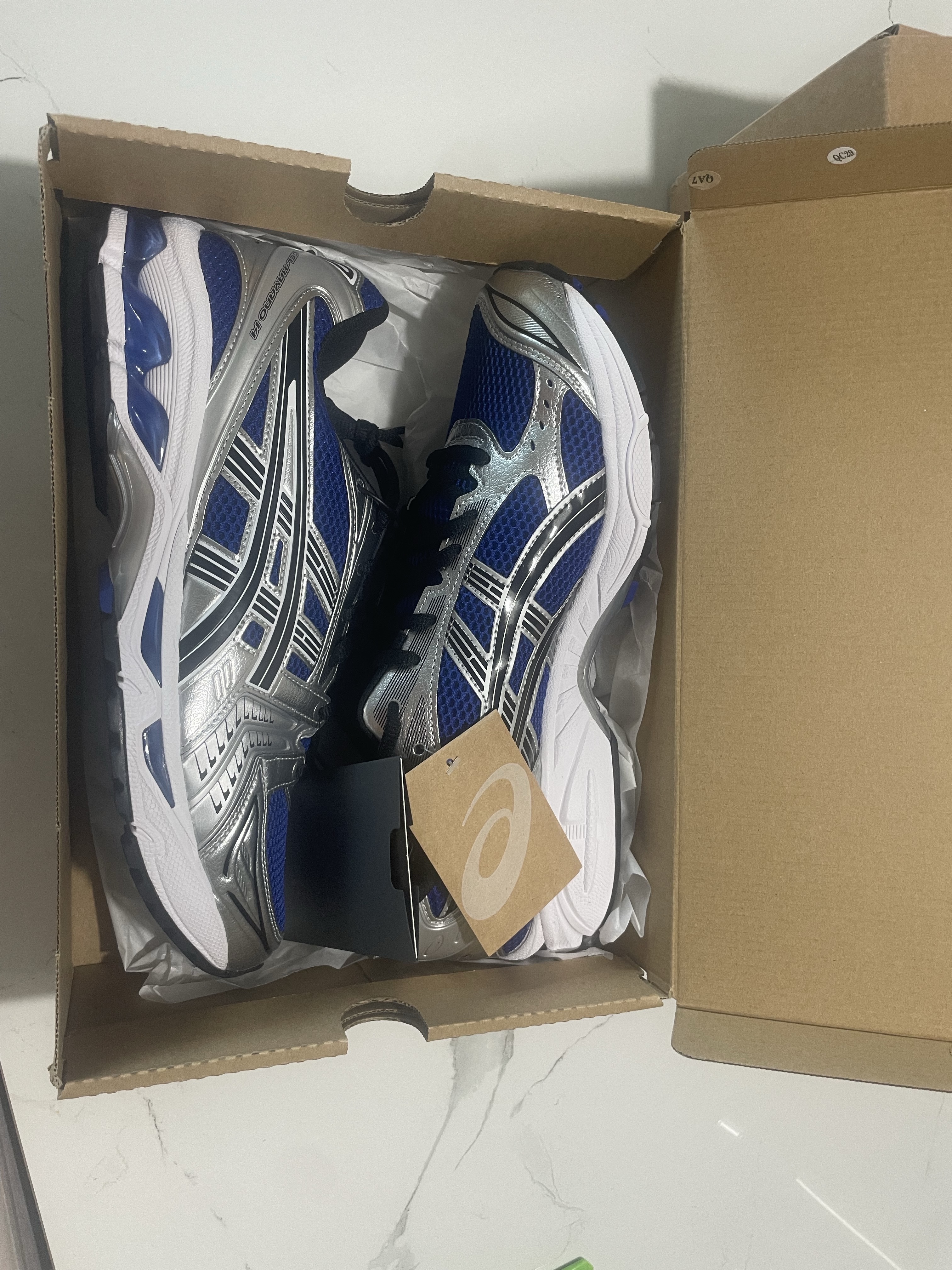 Asics Gel-Kayano 14 Monaco Blue Black 착용 스타일 - 1
