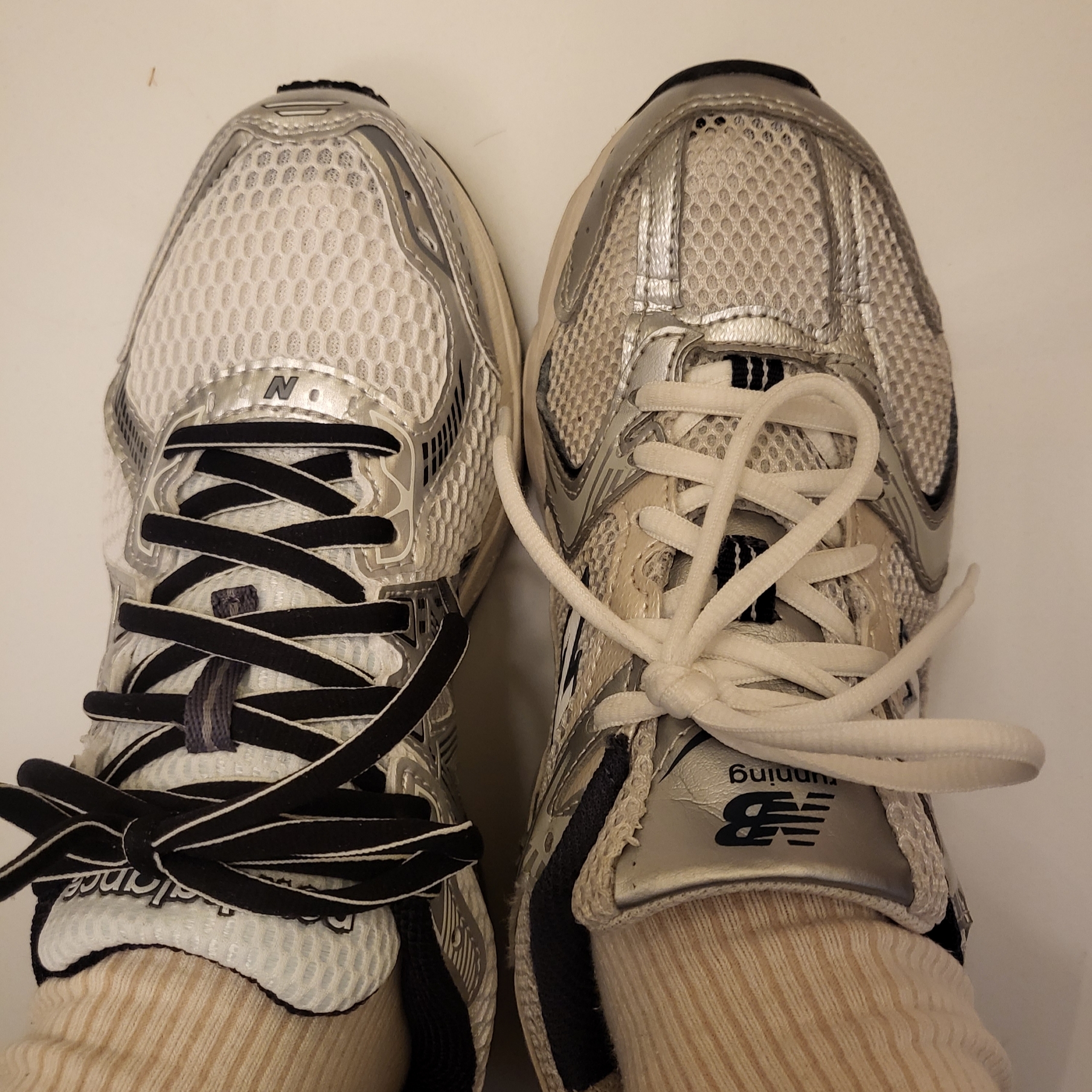 New Balance 860v2 Optic White 착용 스타일 - 4