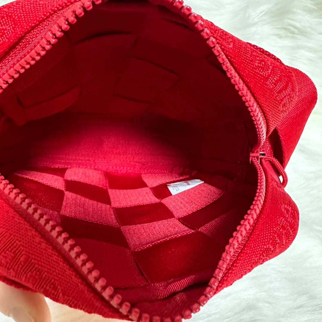 Supreme Woven Shoulder Bag Red - 23SS 착용 스타일 - 3