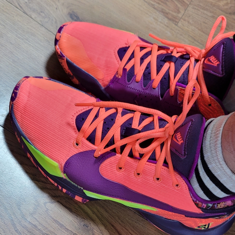 Nike Zoom Freak 2 Bright Mango 착용 스타일 - 4