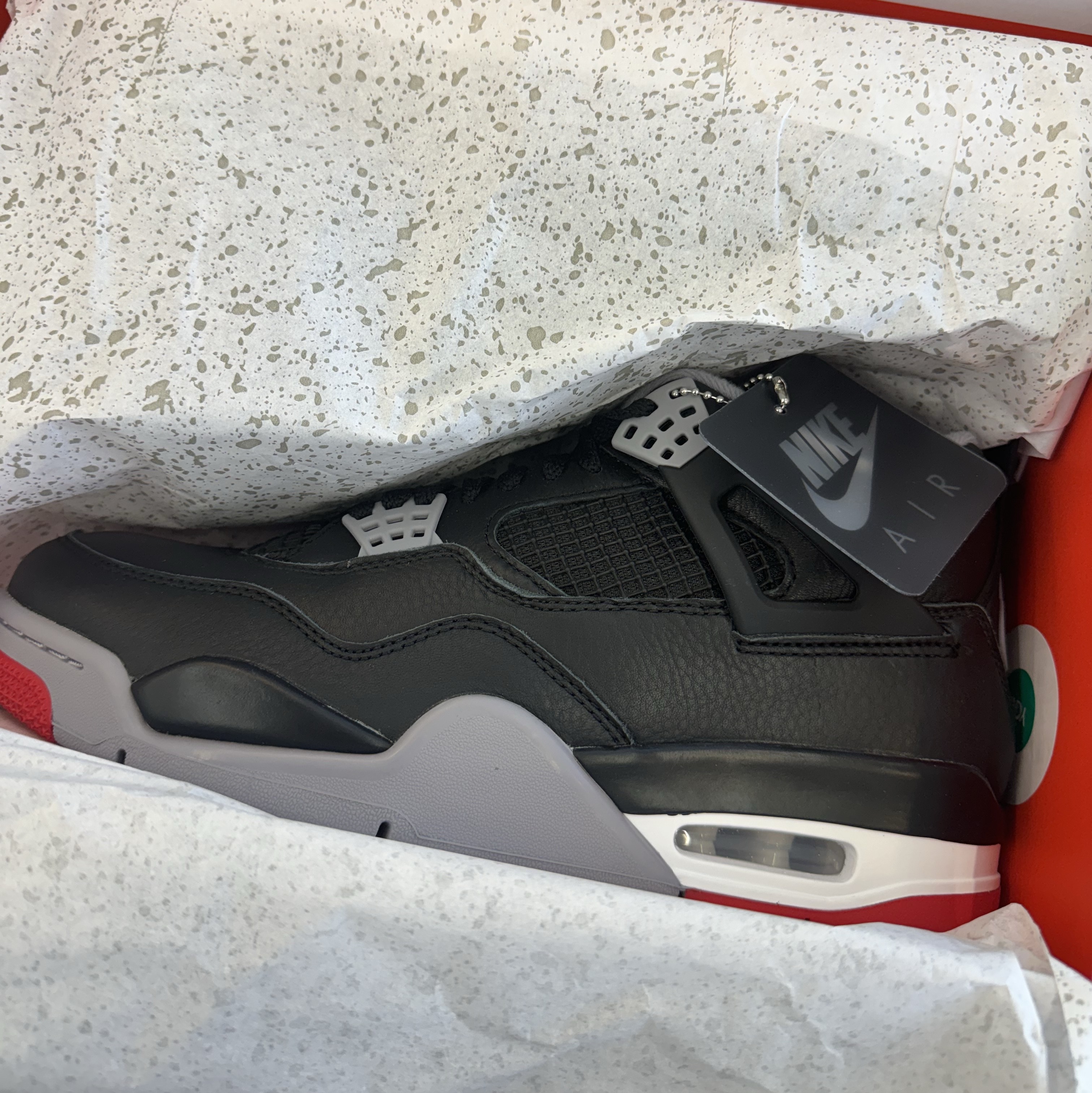 Jordan 4 Retro Bred Reimagined 착용 스타일