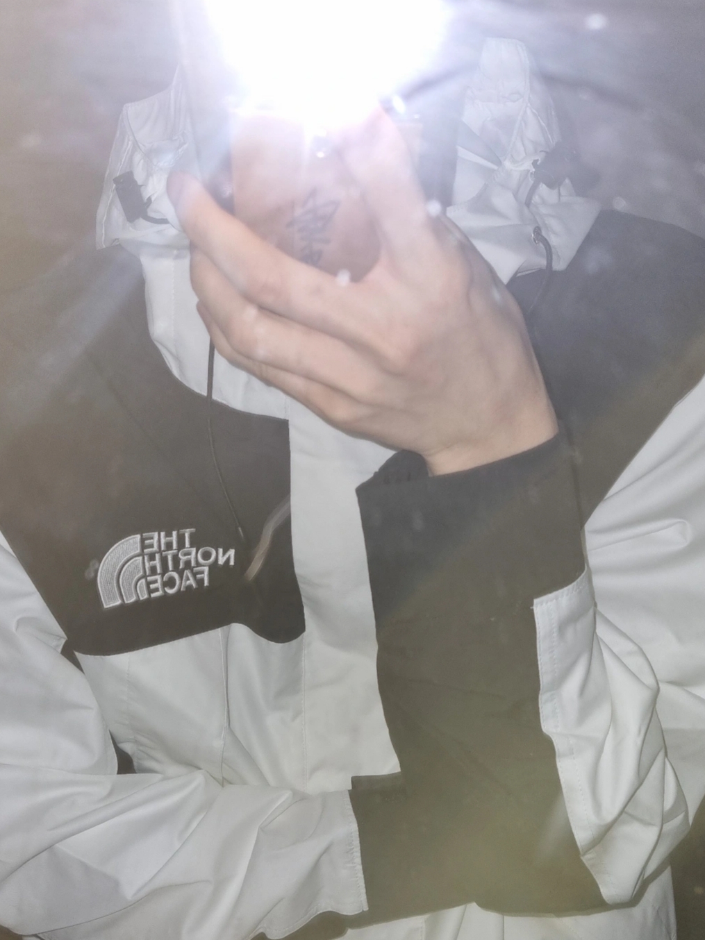 The North Face White Label Martis Jacket White 착용 스타일 - 2