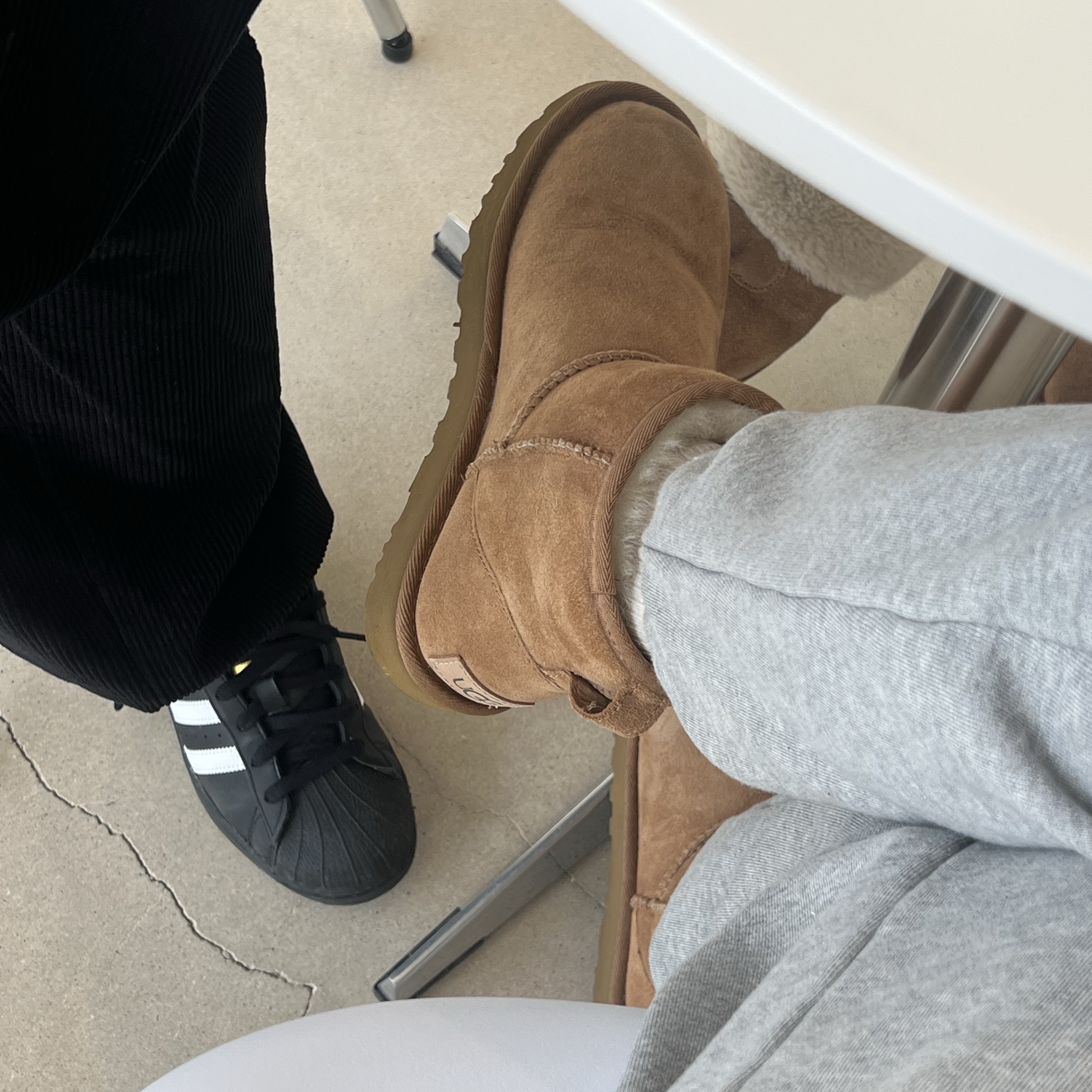(W) UGG Classic Mini II Boots Chestnut 착용 스타일