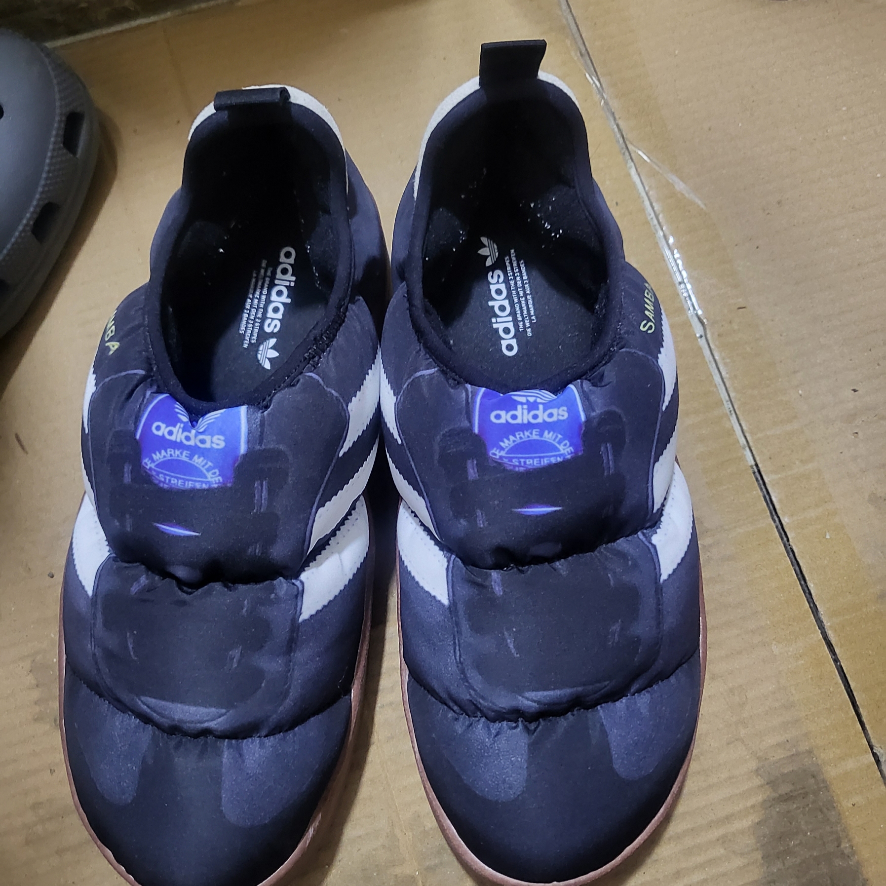 Adidas Puffylette Samba Core Black 착용 스타일