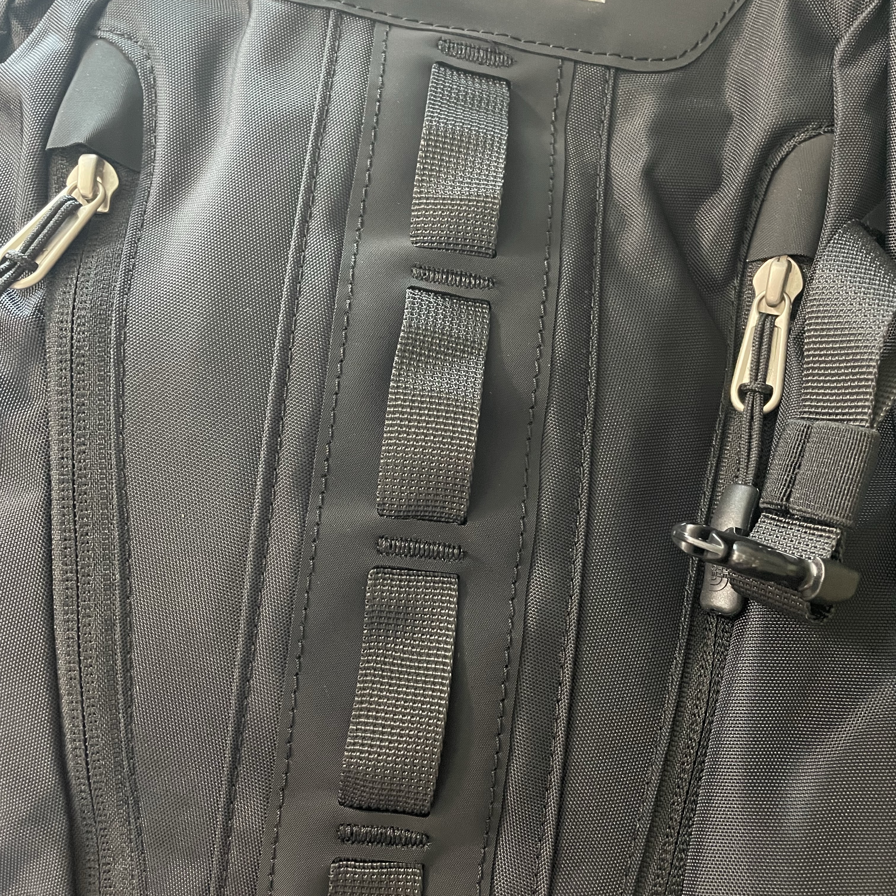 The North Face Big Shot Black 착용 스타일