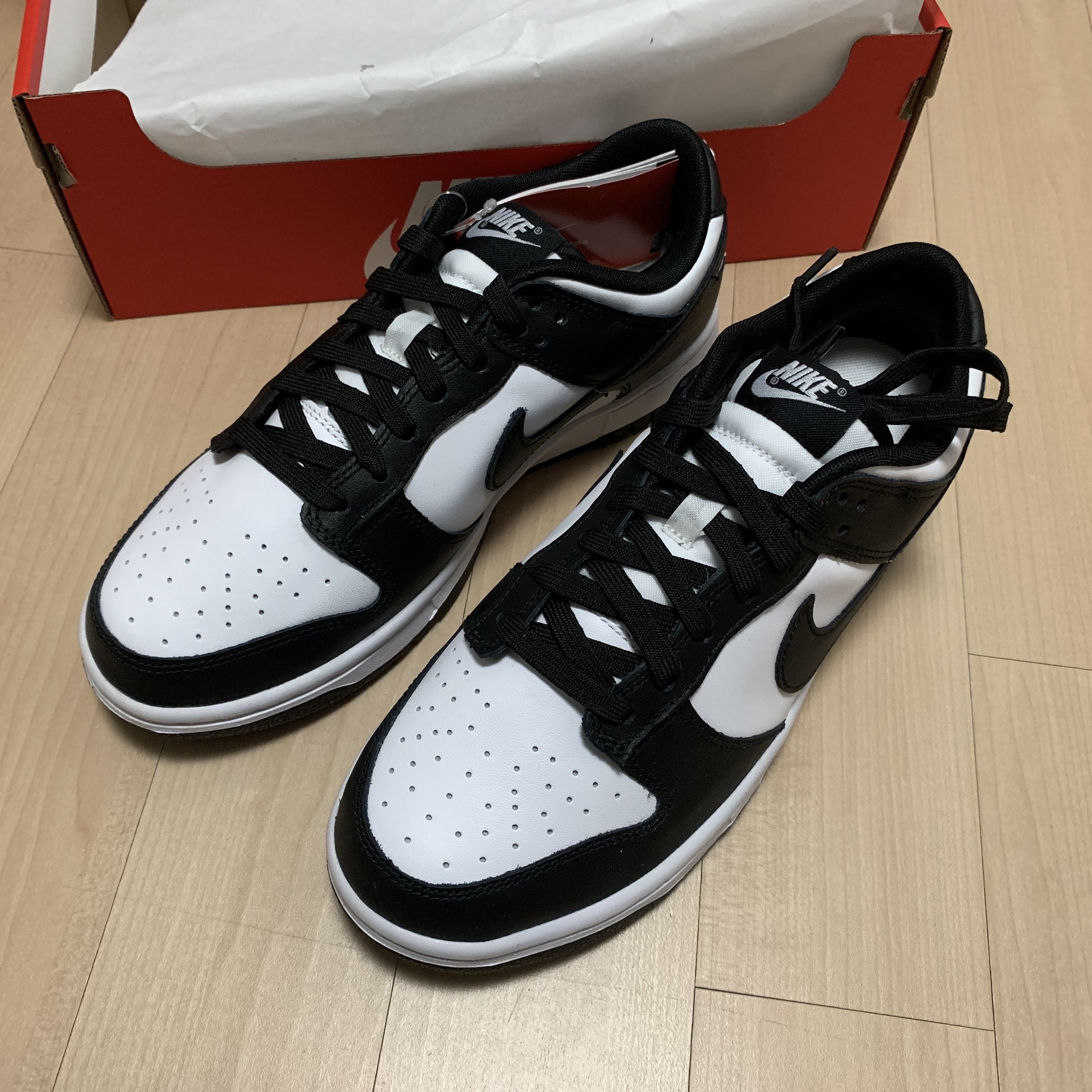 Nike Dunk Low Retro Black 착용 스타일