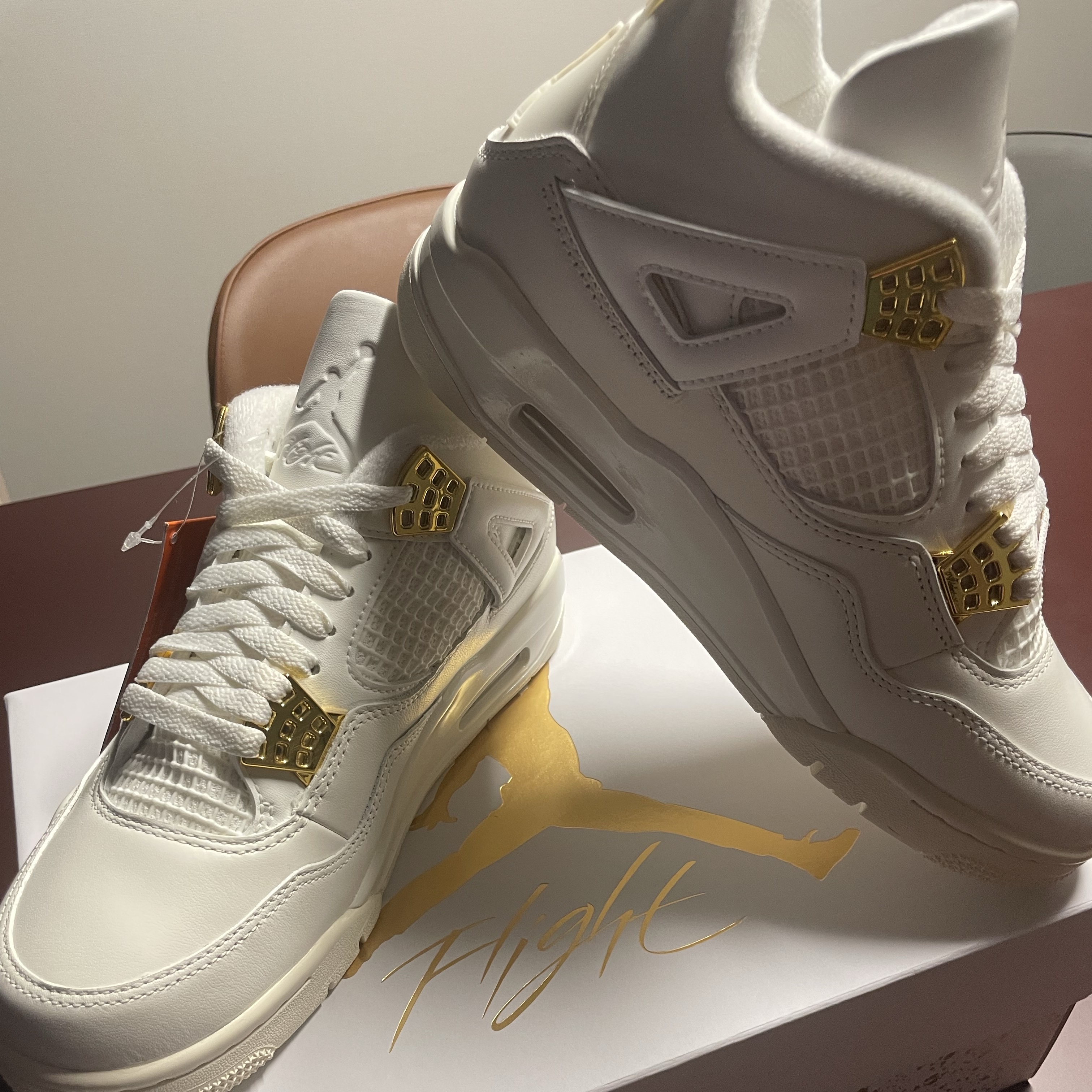 (W) Jordan 4 Retro Metallic Gold 착용 스타일 - 4