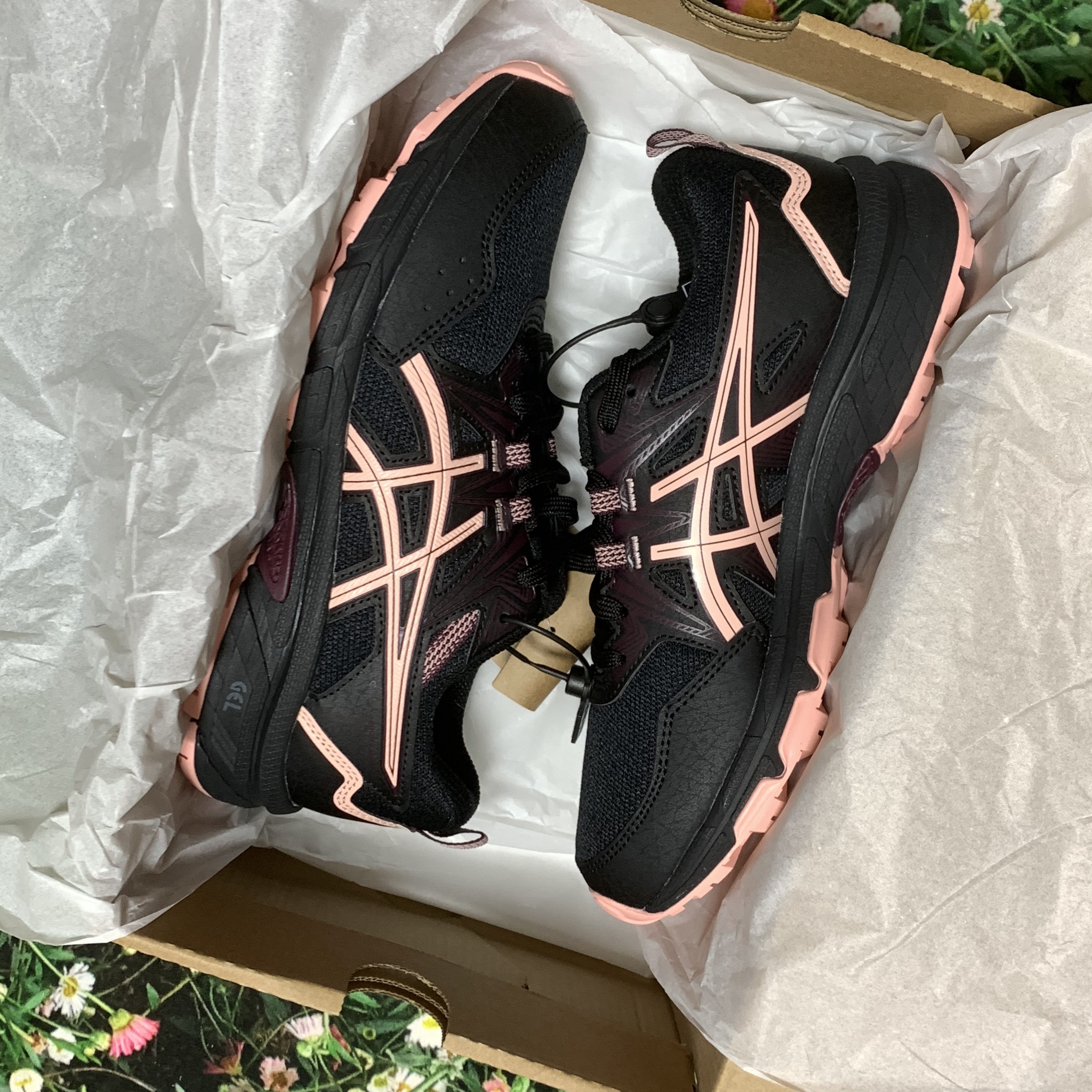 (W) Asics Gel-Venture 8 Black Frosted Rose 착용 스타일